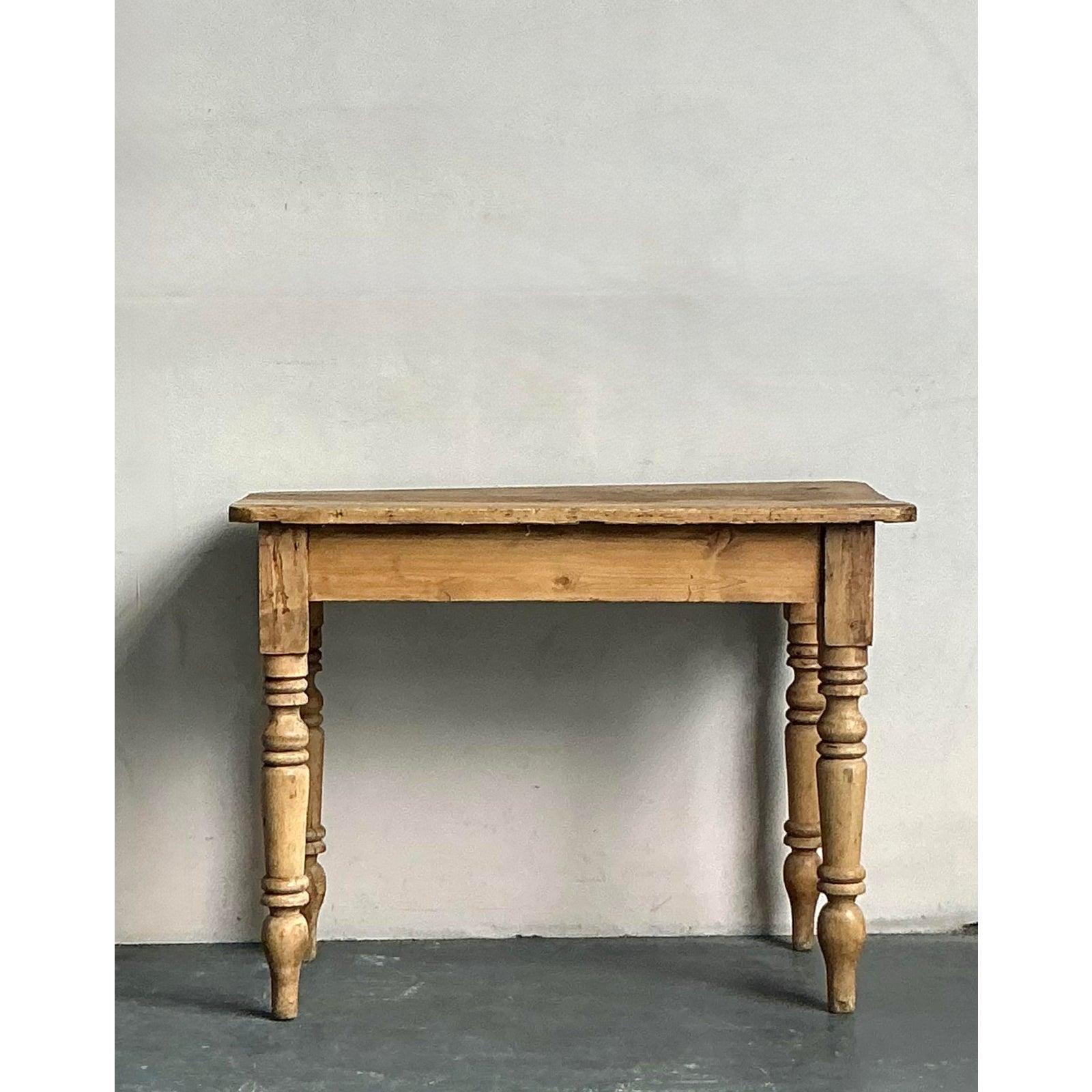 Table Vintage Boho Rustique Barn Wood Bon état - En vente à West Palm Beach, FL