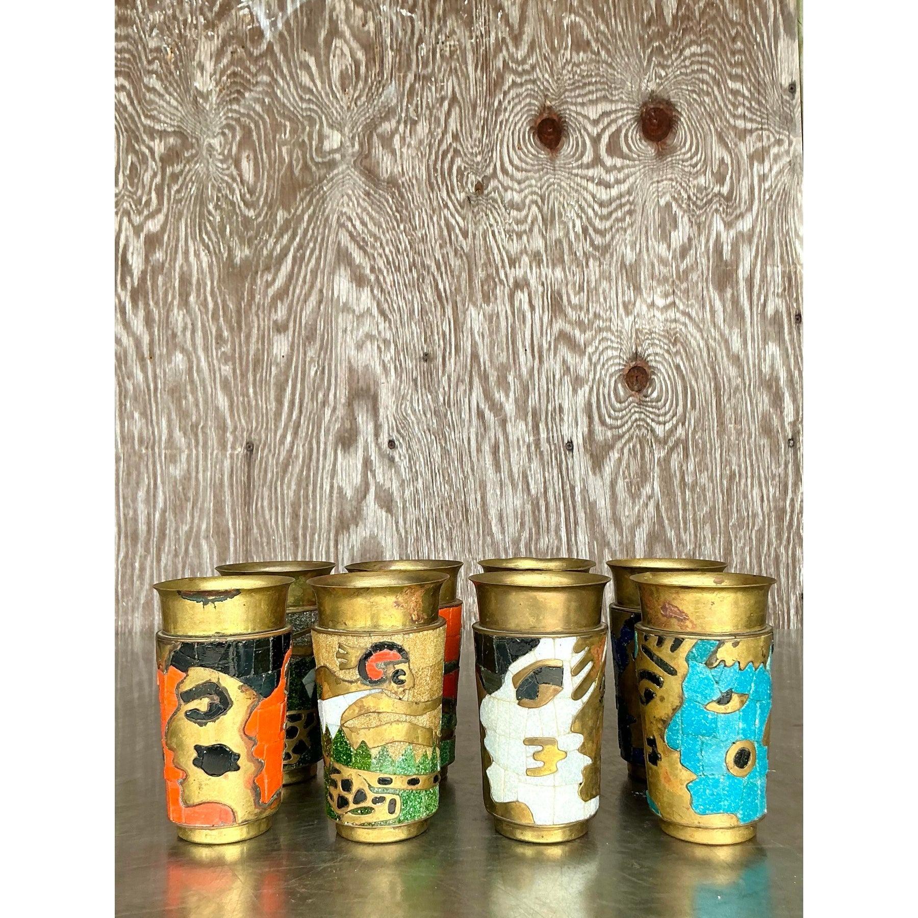 Mexicain Vieux gobelets Boho Salvador Teran en mosaïque de laiton - Lot de 8 en vente