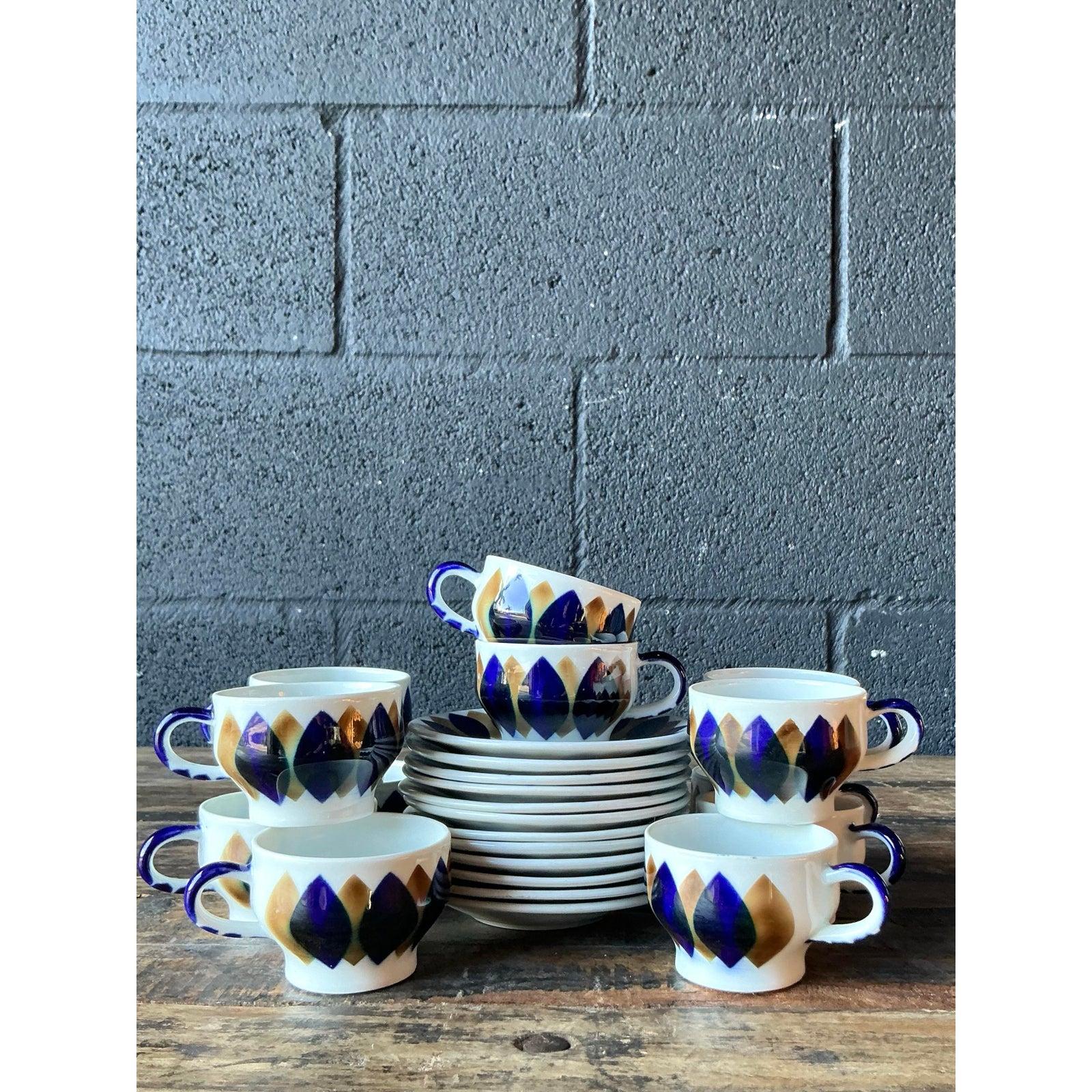 Vintage Boho Sargadelos Keramik Demitasse Tasse und Untertasse - Service für 12 (20. Jahrhundert) im Angebot