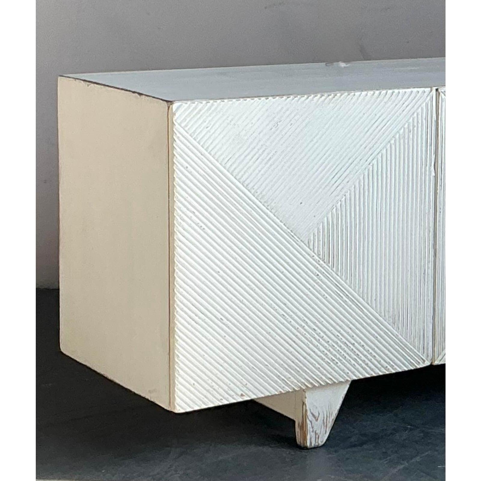 Postmoderno Credenza Boho Sarreid Chevron d'epoca in vendita