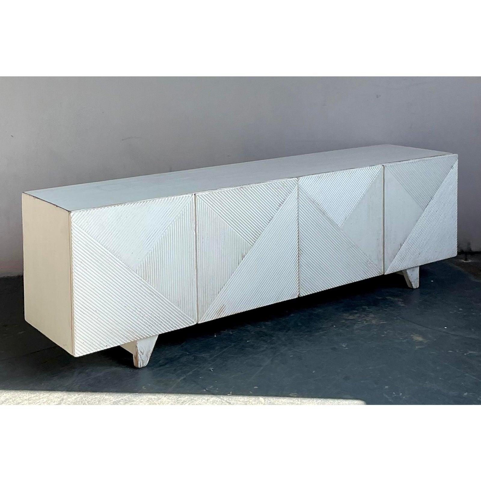 Credenza Boho Sarreid Chevron d'epoca In condizioni buone in vendita a West Palm Beach, FL