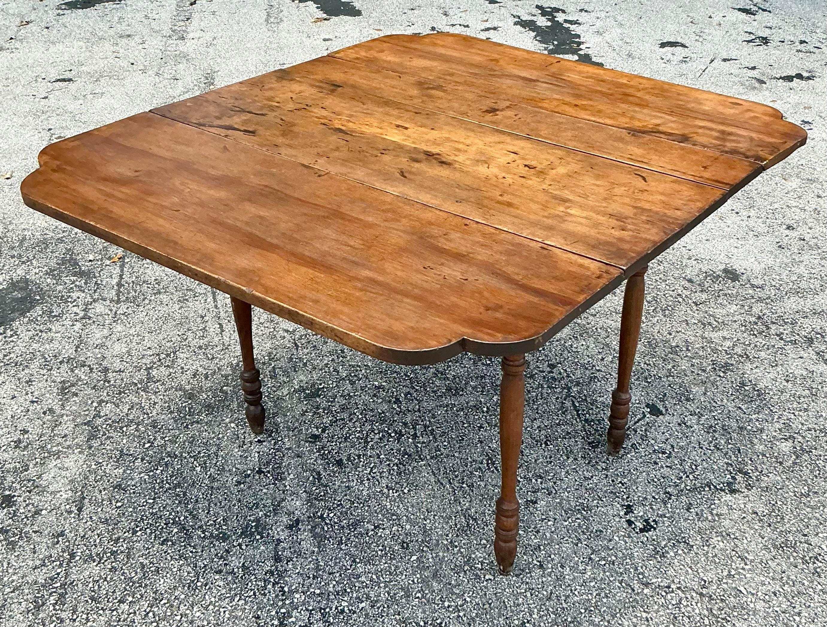 American Vintage Boho Scalloped Plank Drop Leaf Dining Table