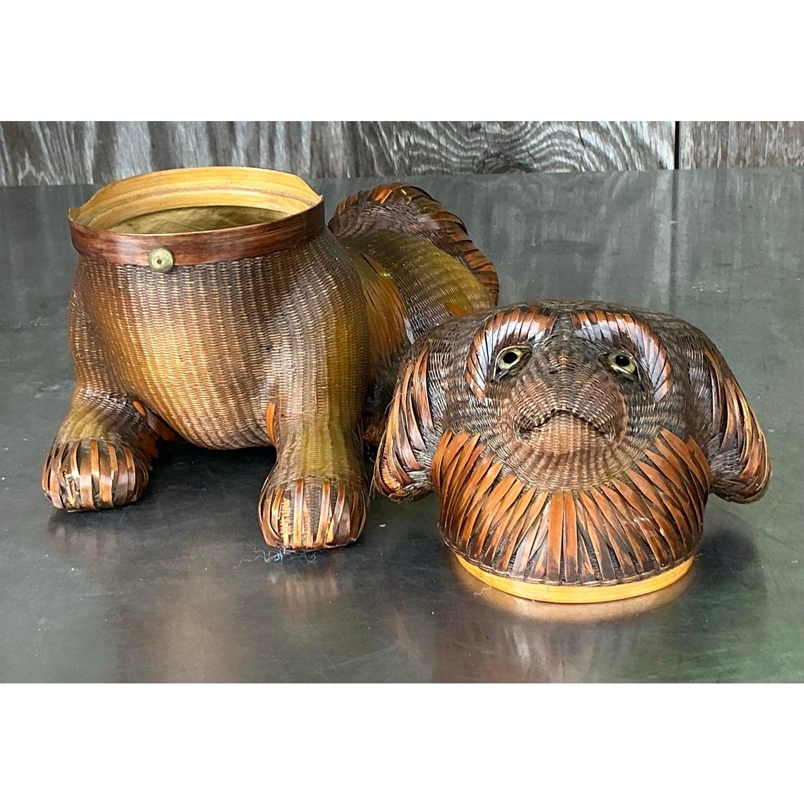 Chien Vintage Boho Shanghai Weave en vente 2