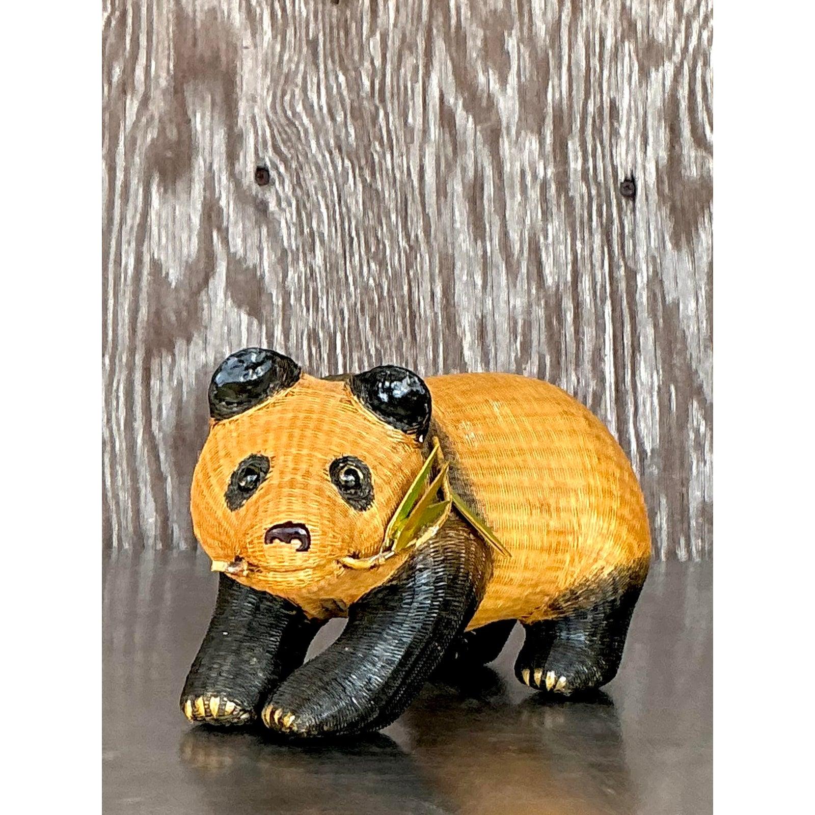 Arte popolare Panda in piedi in stile bohémien di Shanghai in vendita