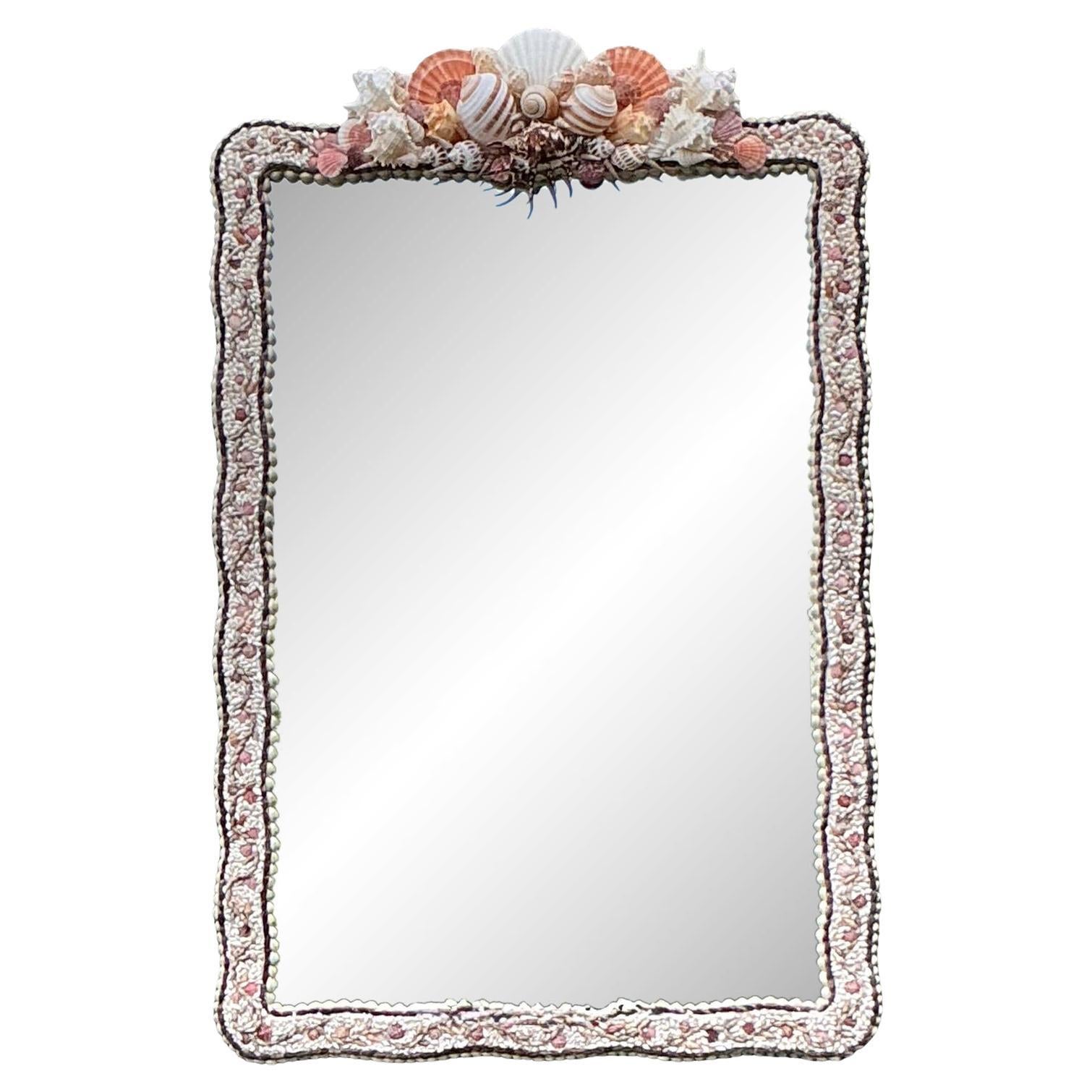 Specchio vintage incrostato di conchiglie Boho