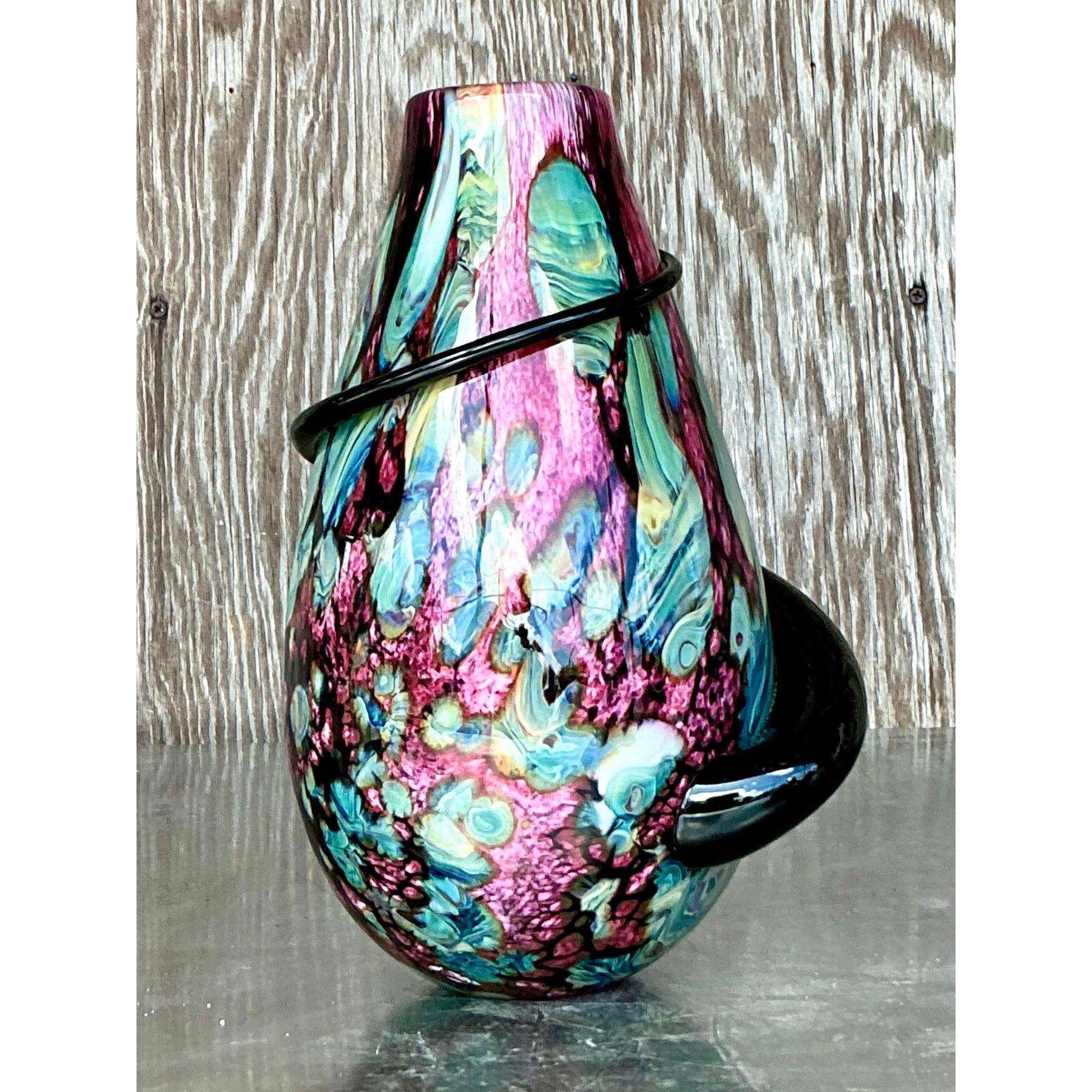 Verre d'art Vase en verre d'art signé Boho Vintage en vente