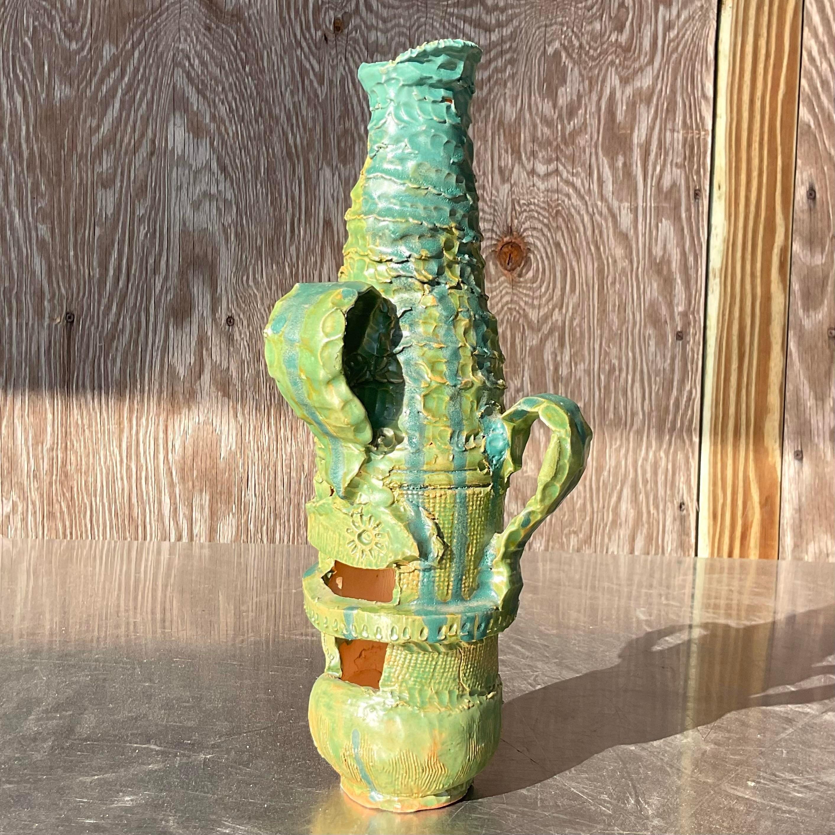 Vintage Boho Signed Hand Made Studio Pottery Vase (20. Jahrhundert) im Angebot