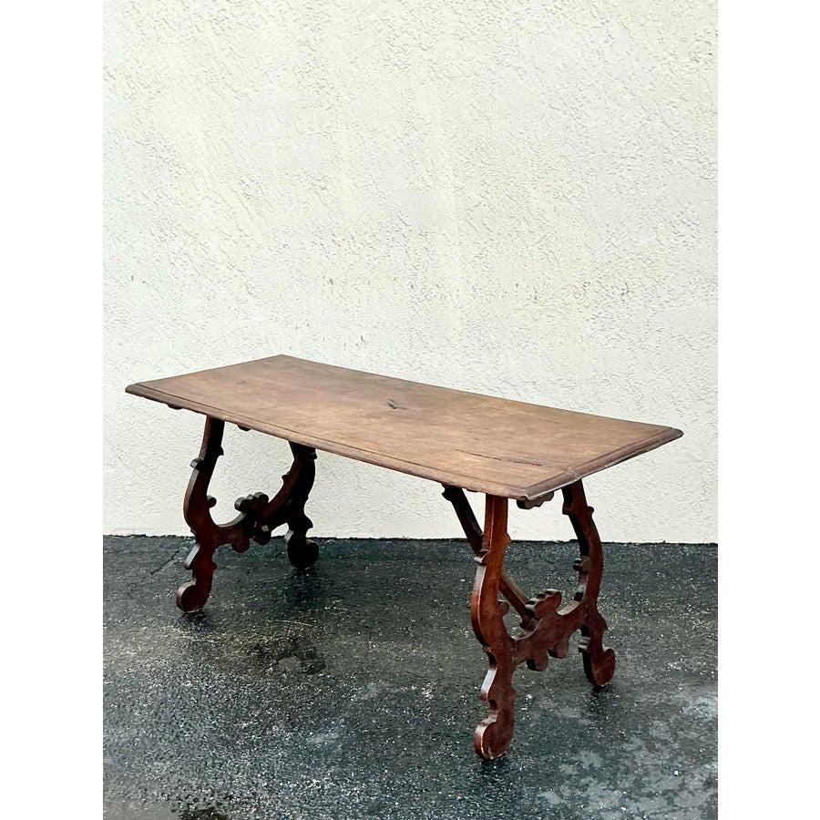 Tavolo a lira vintage Boho spagnolo del XIX secolo in vendita 8