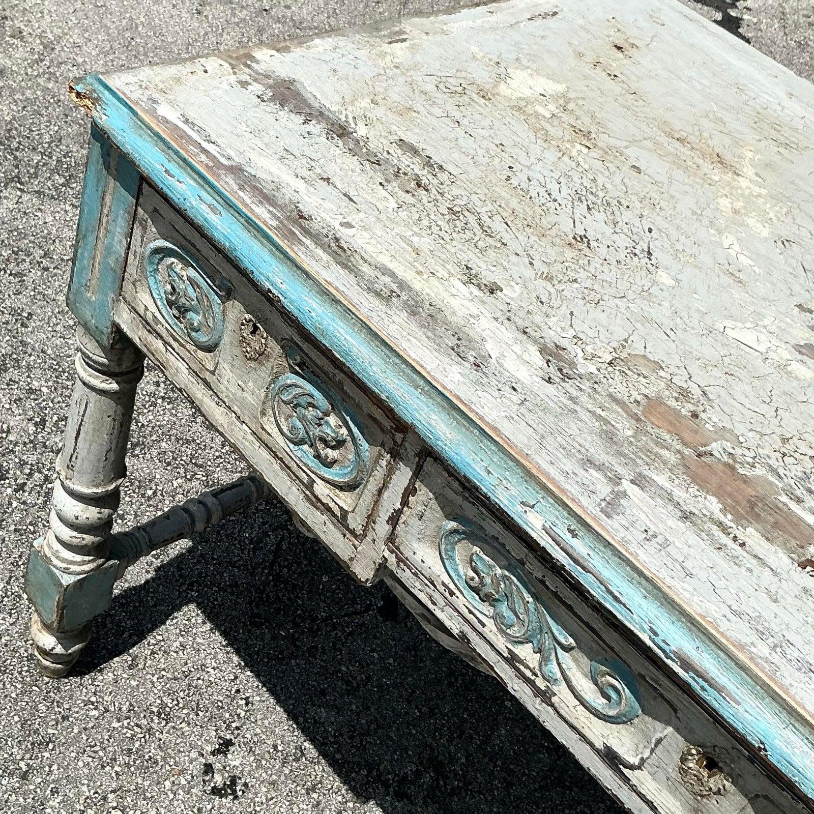 Vintage Boho Spanisch Hand geschnitzt Schreibtisch im Zustand „Gut“ im Angebot in west palm beach, FL