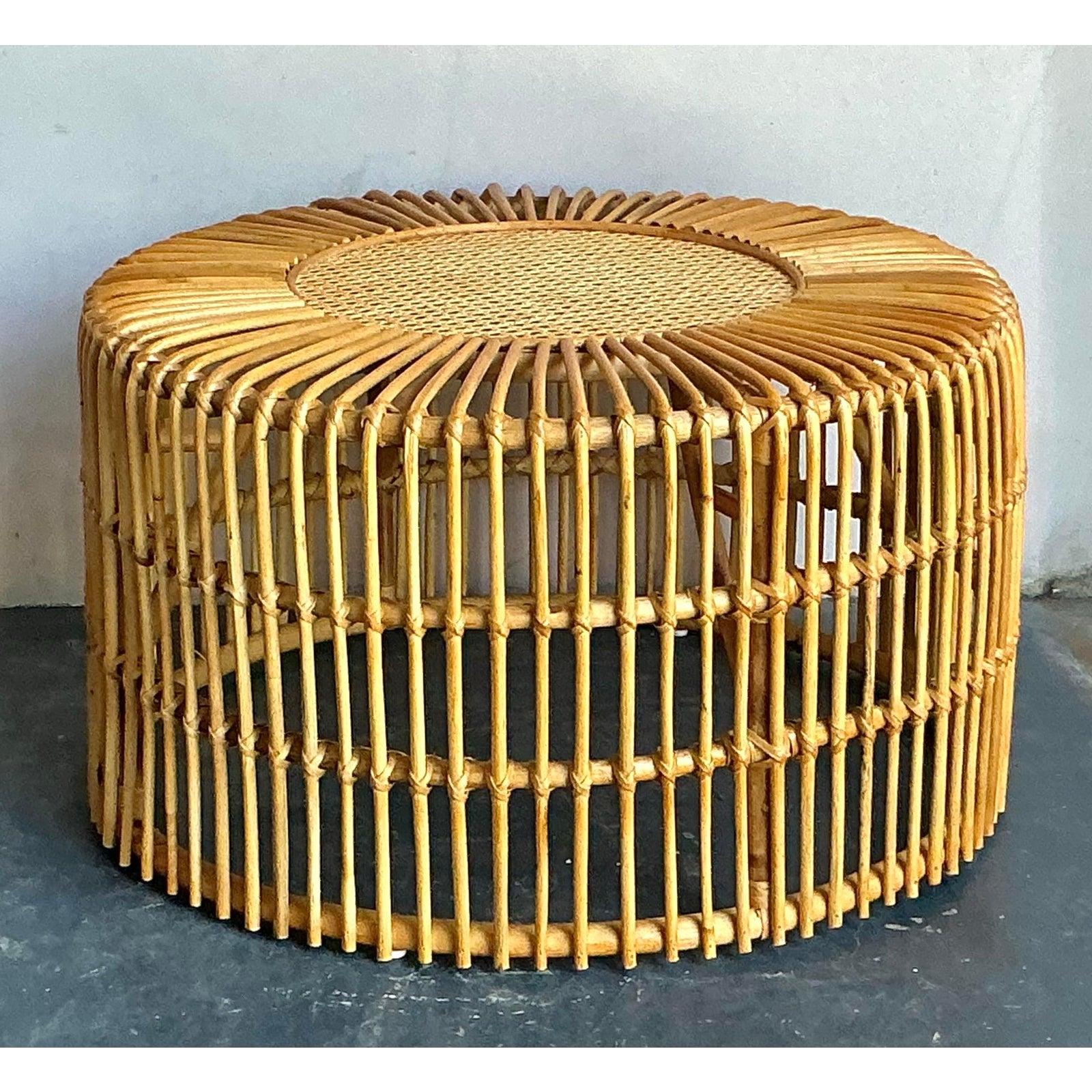 Mid-Century Modern Table basse en rotin vintage Boho Spike en vente
