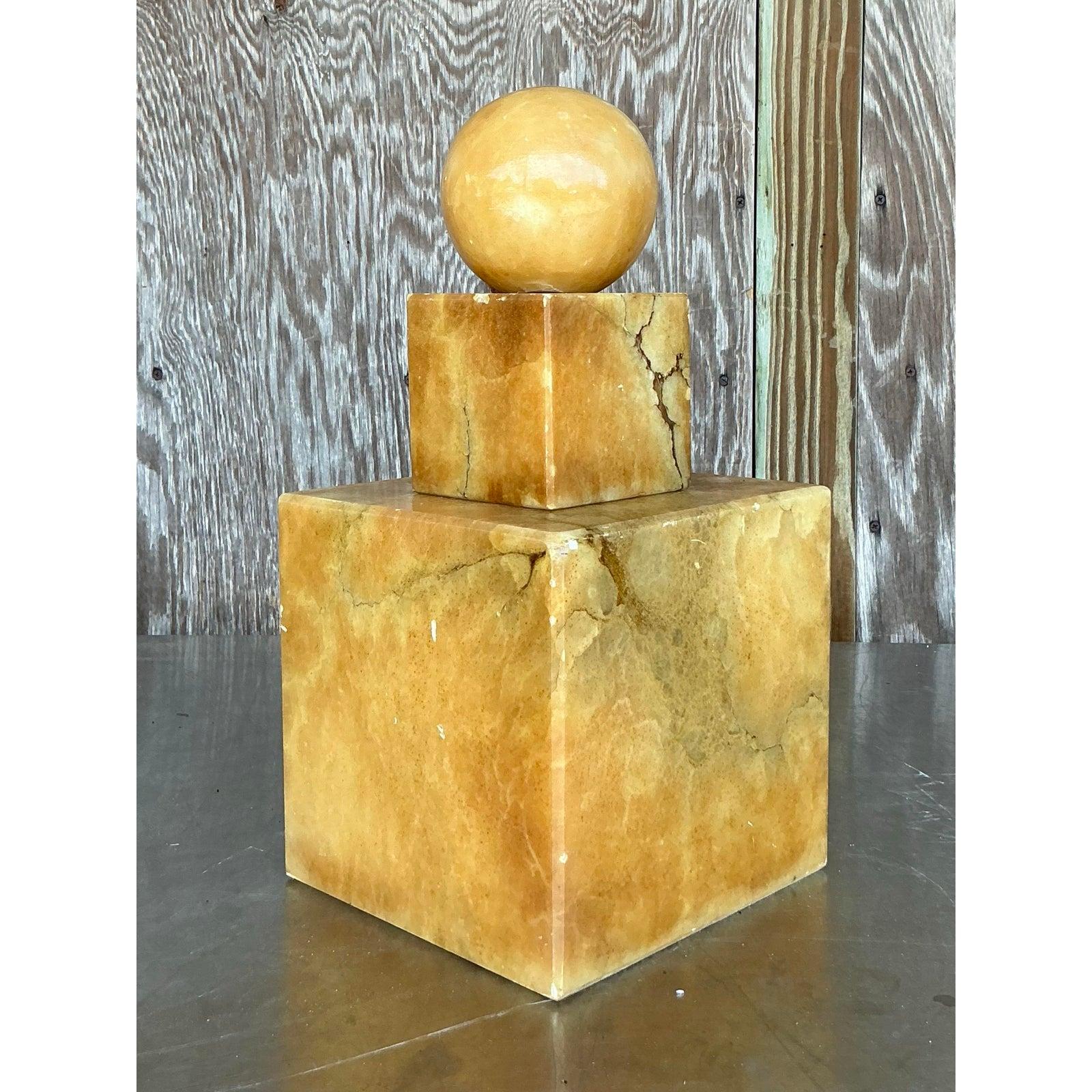 XX secolo Scultura geometrica in alabastro impilata vintage Boho in vendita