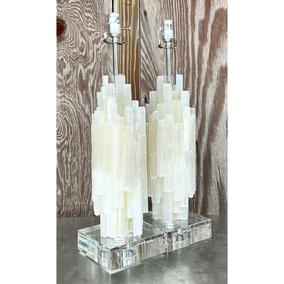 Pareja de lámparas de cristal apiladas de estilo boho vintage siglo XX en venta