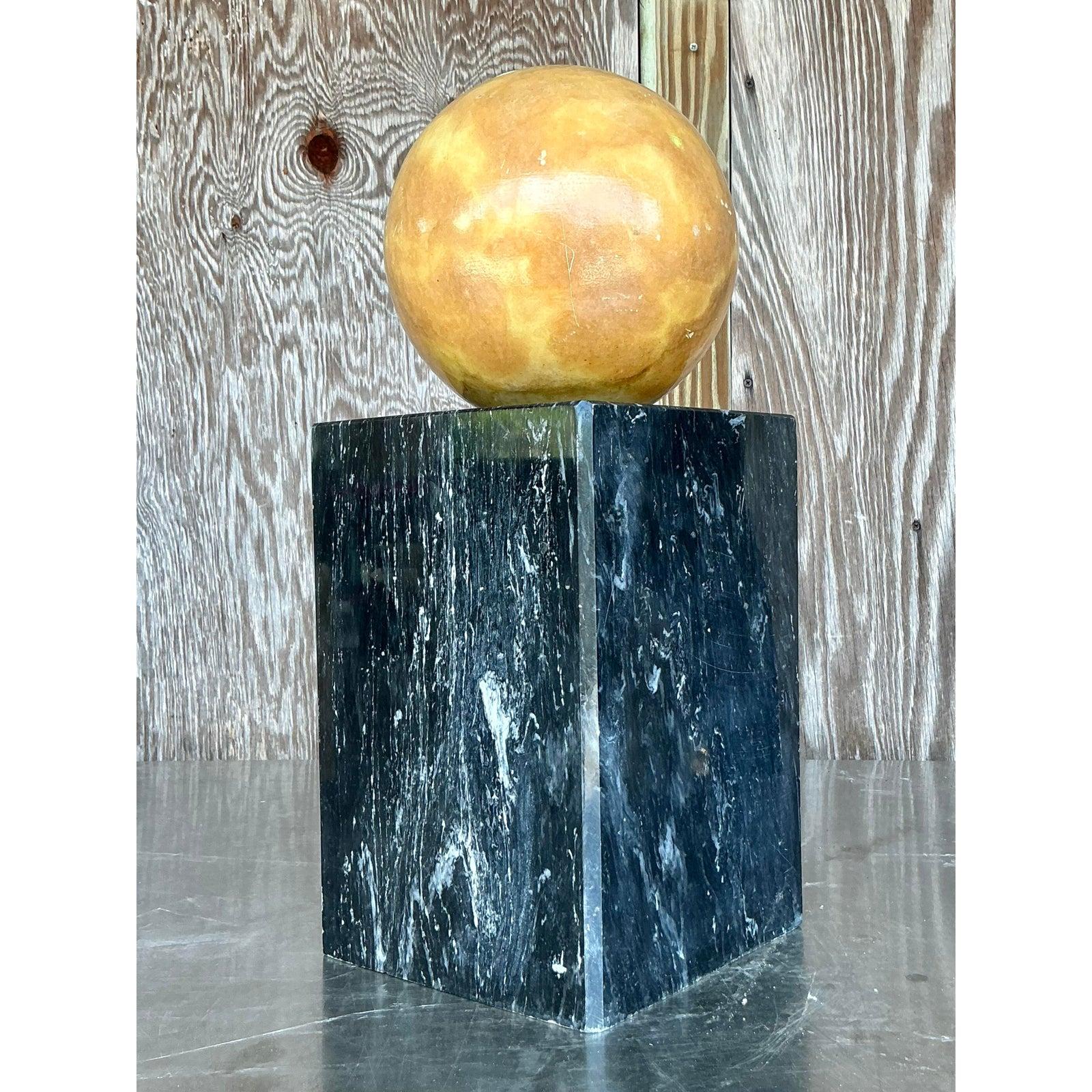 Art Déco Scultura a sfera geometrica in marmo impilato vintage Boho in vendita