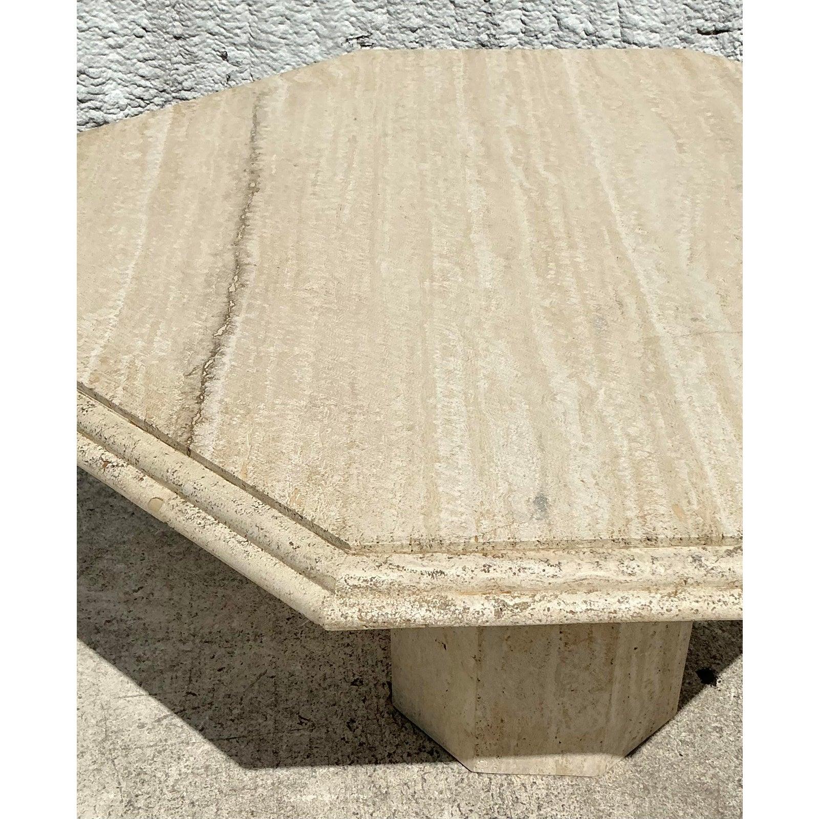Mid-Century Modern Table de salle à manger octogonale en travertin empilé Boho Vintage en vente