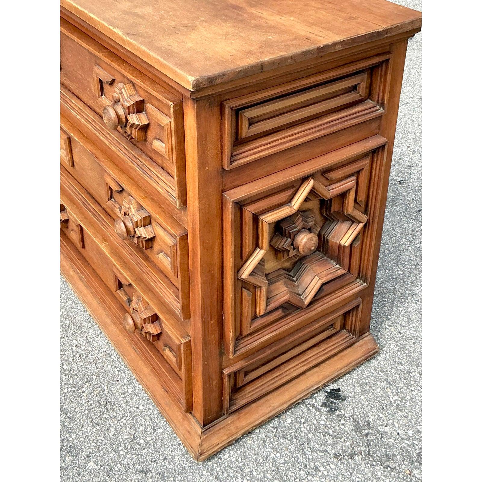 Comò a 6 cassetti con motivo a stelle Boho Vintage in vendita 4
