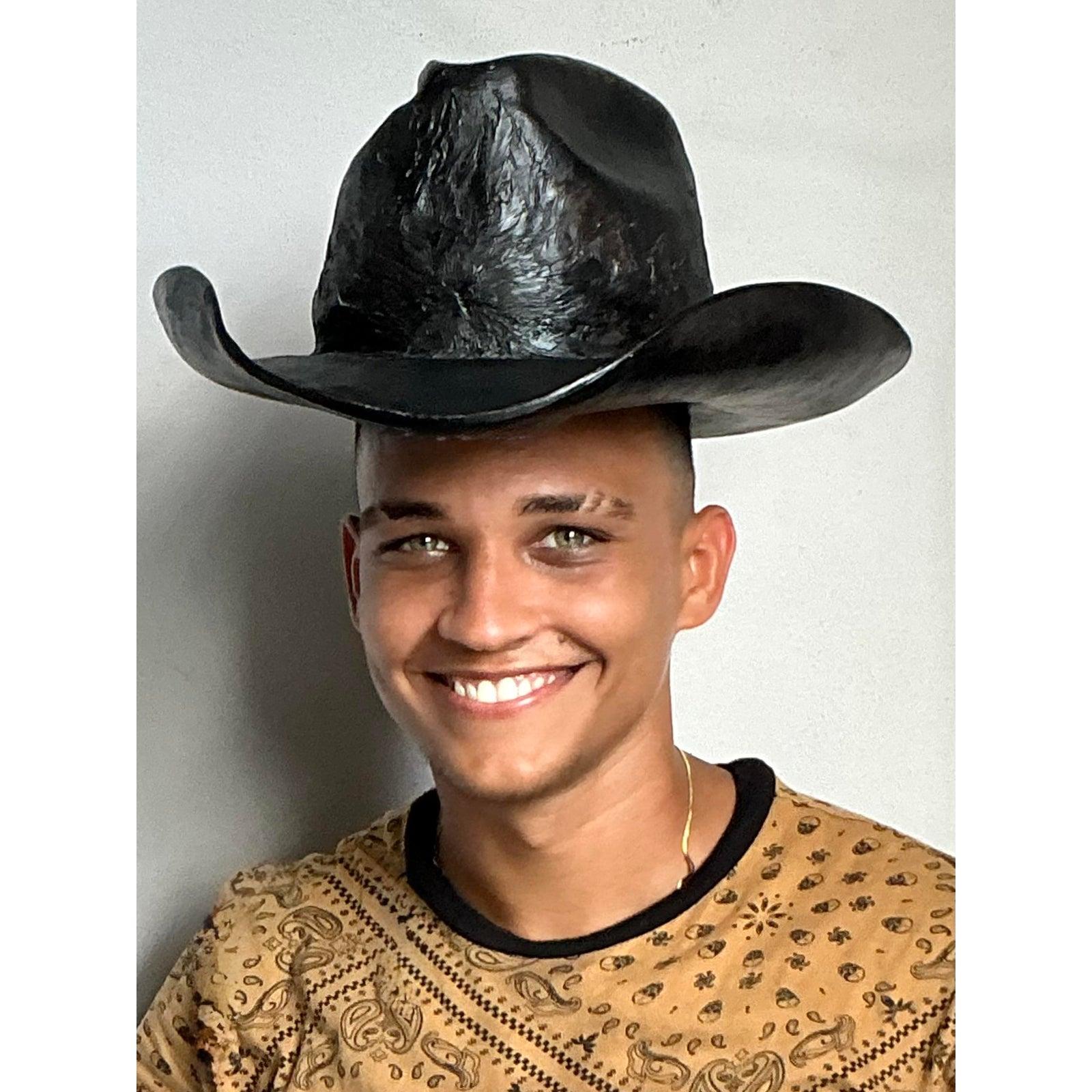 Intonaco Cappello da cowboy vintage in gesso a grandezza naturale di Stetson Boho in vendita