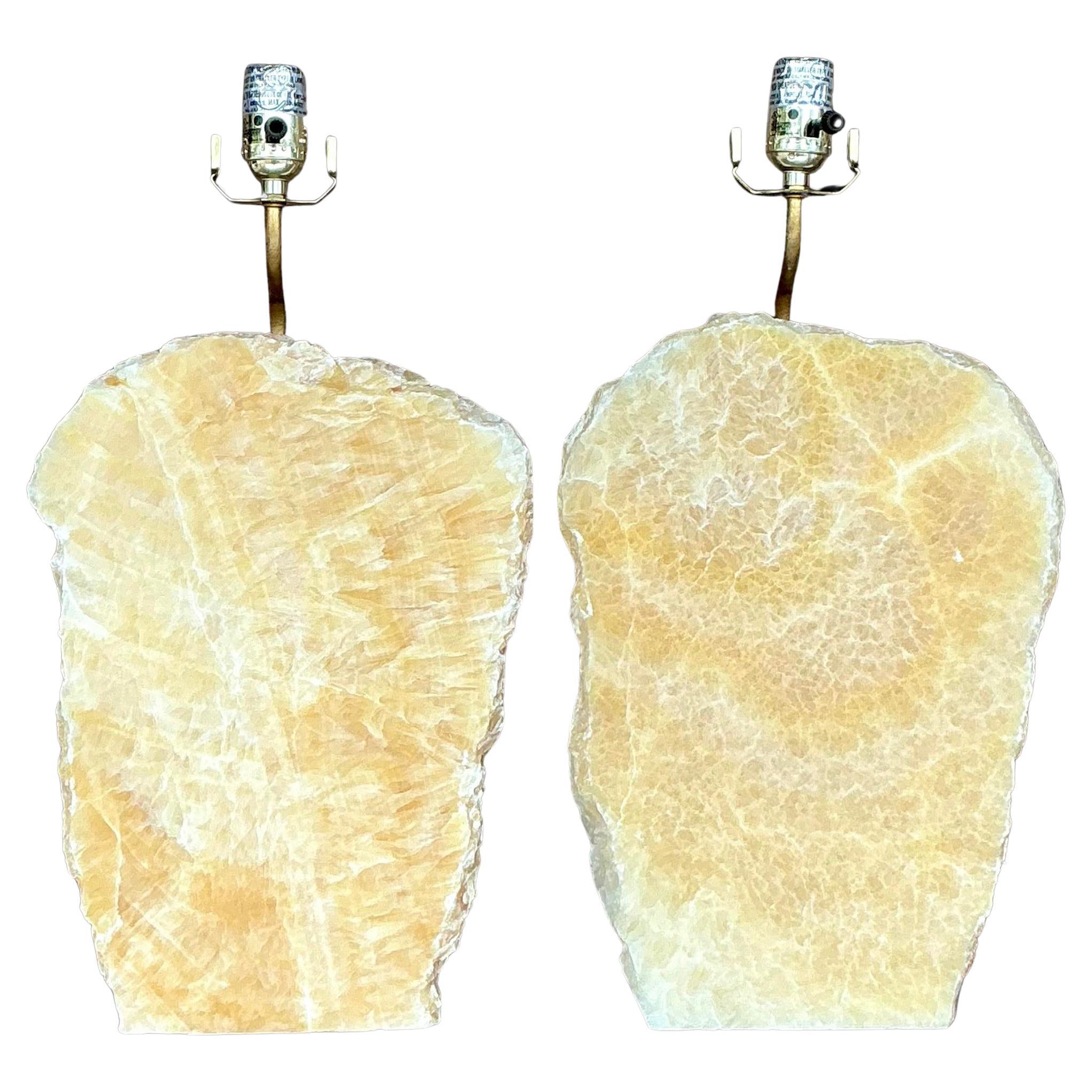 Vintage-Lampen aus Boho-Stein und Lucite im Vintage-Stil – ein Paar