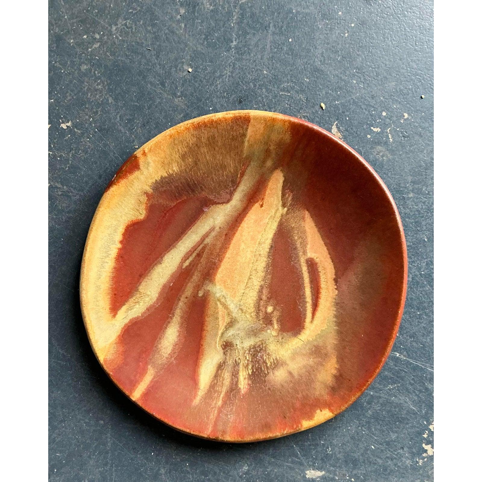 Vintage Boho Studio Pottery Ladegerät (amerikanisch) im Angebot