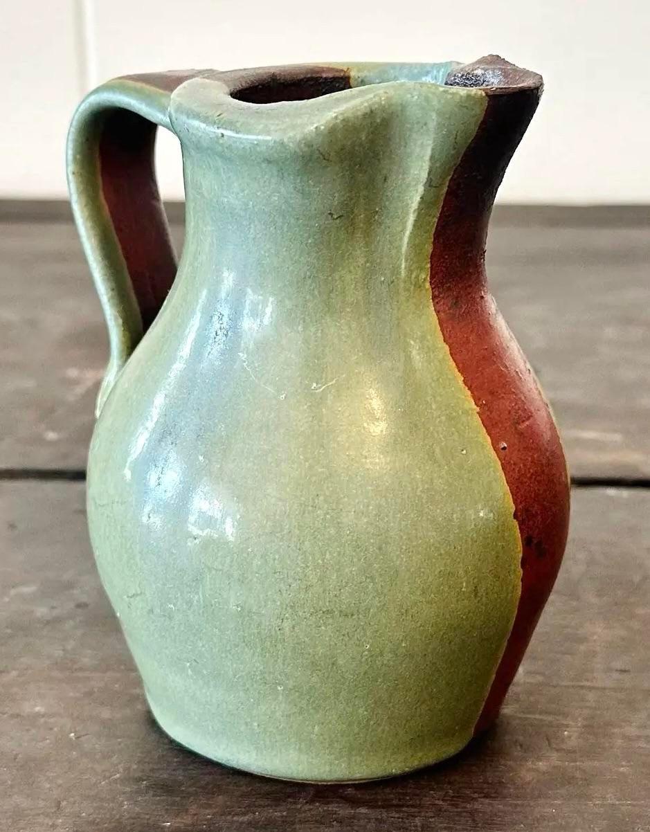 Brocca vintage dello Studio Pottery di Boho In condizioni buone in vendita a West Palm Beach, FL
