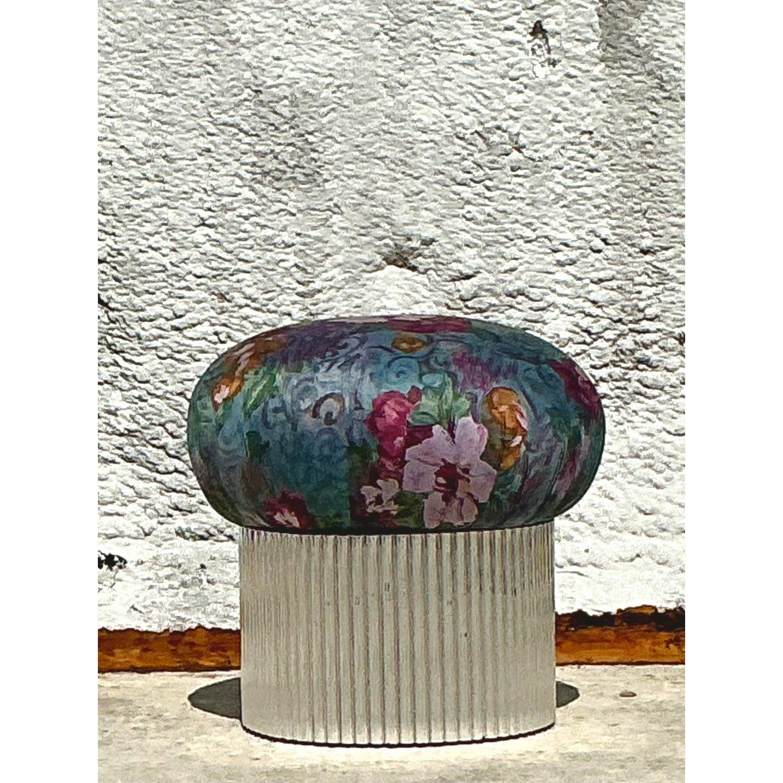 Mid-Century Modern Vintage Boho Swivel Ottoman After Thayer Coggin en vente