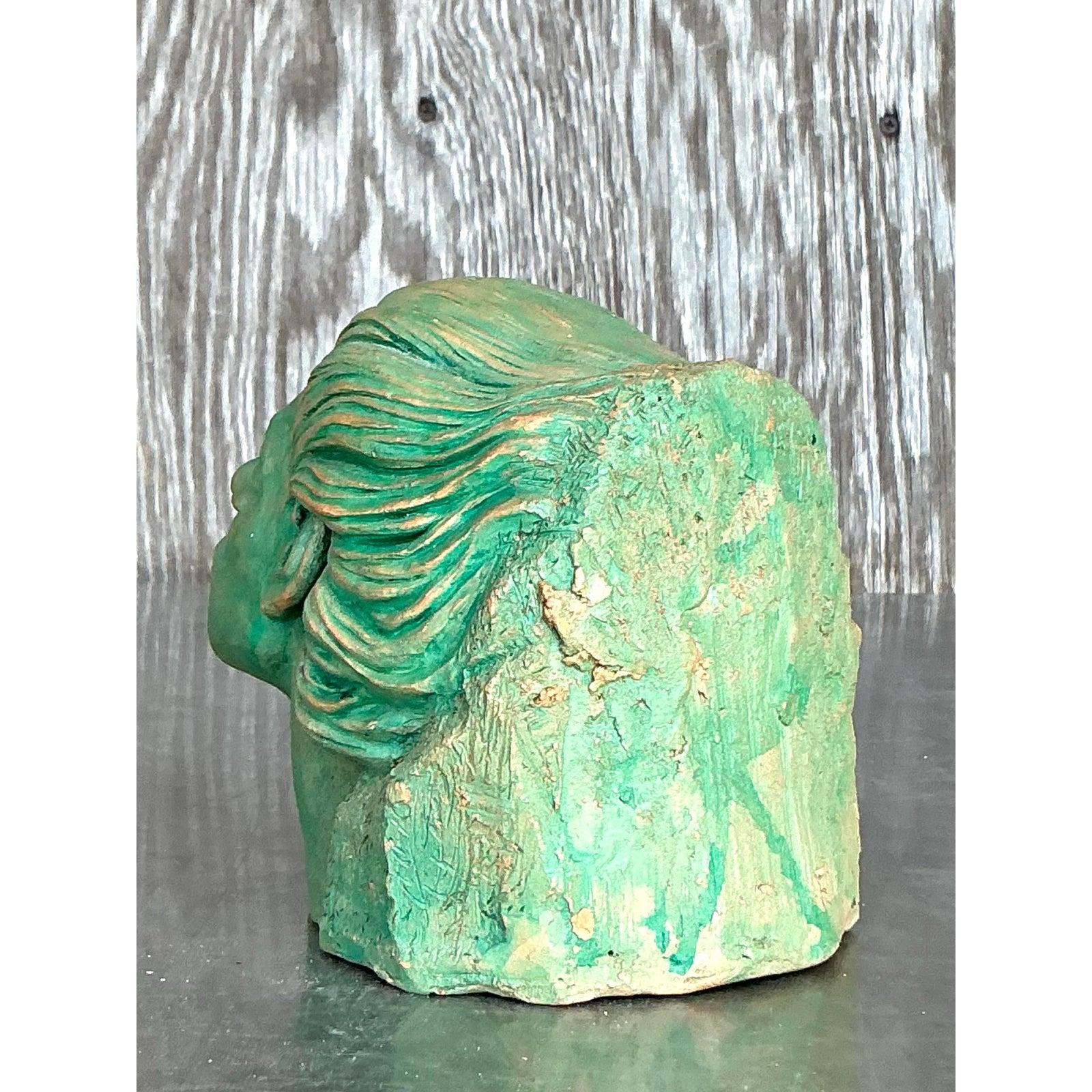 Scultura di donna in terracotta vintage Boho In condizioni buone in vendita a west palm beach, FL