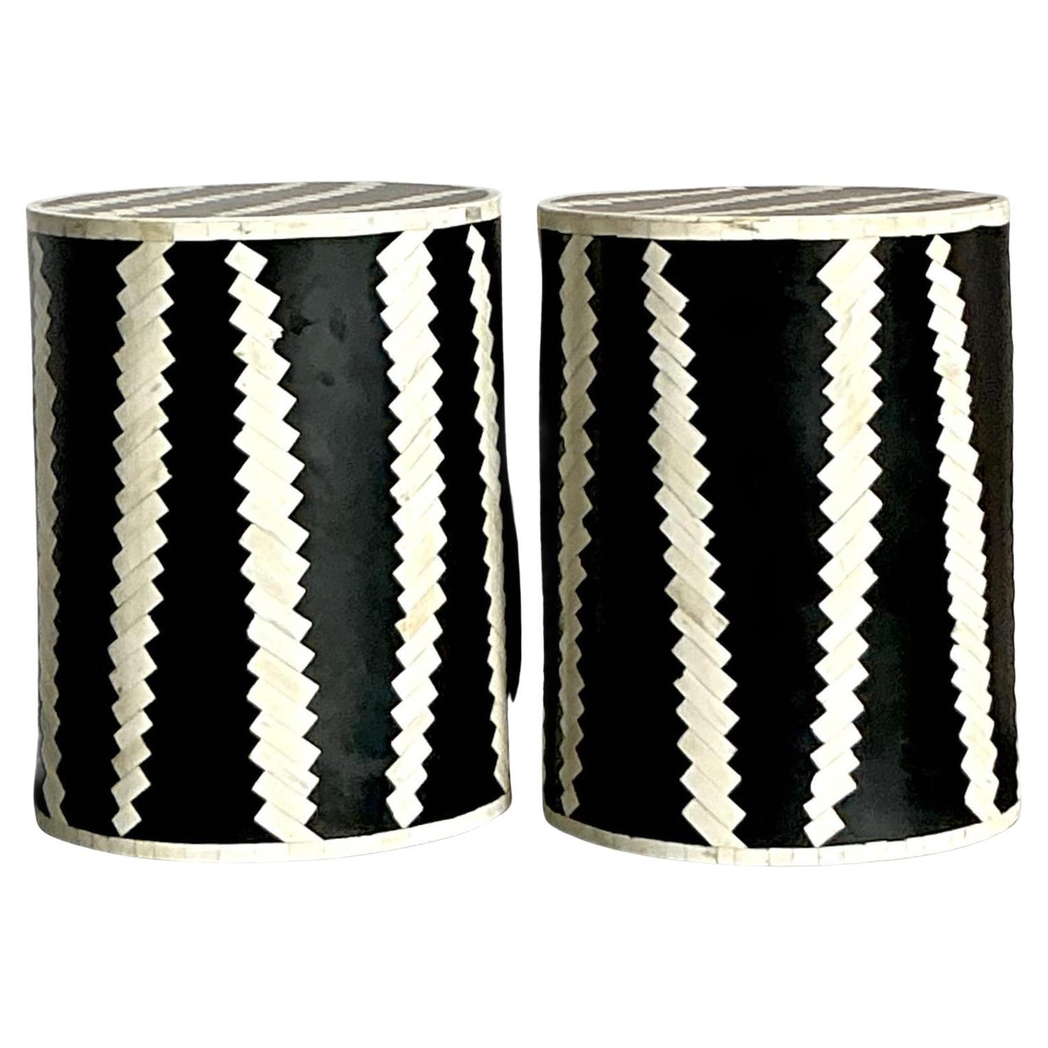 Sgabelli bassi in osso tessellato vintage Boho - Una coppia in vendita