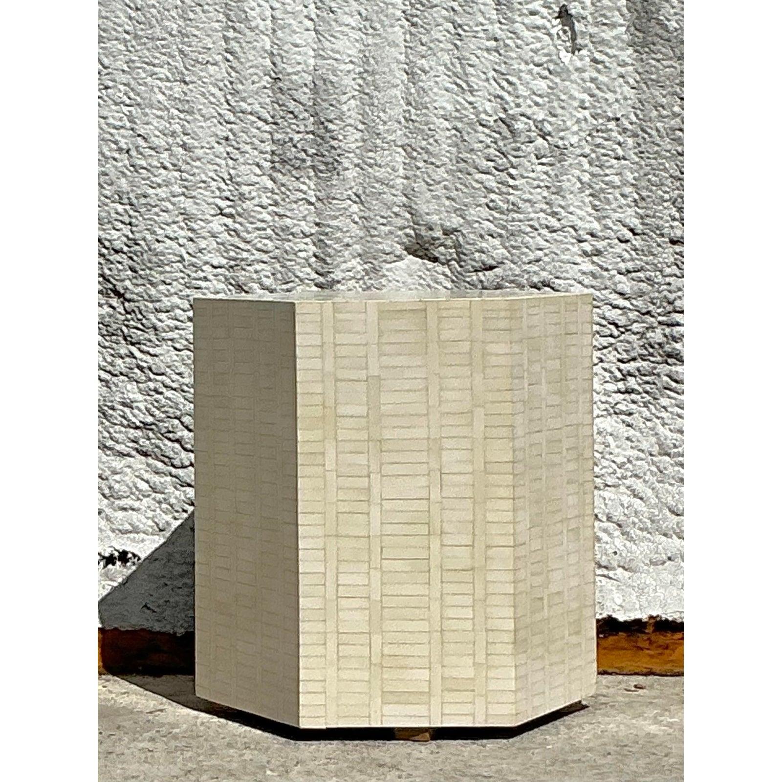 Organique Vintage Boho Tessellated Bone Side Table en vente