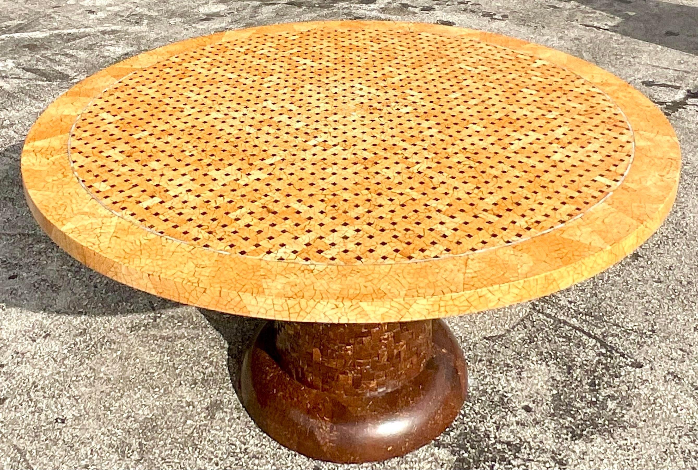 Vintage Boho Tessellated Coconut Shell Dining Table In Good Condition For Sale In west palm beach, FL