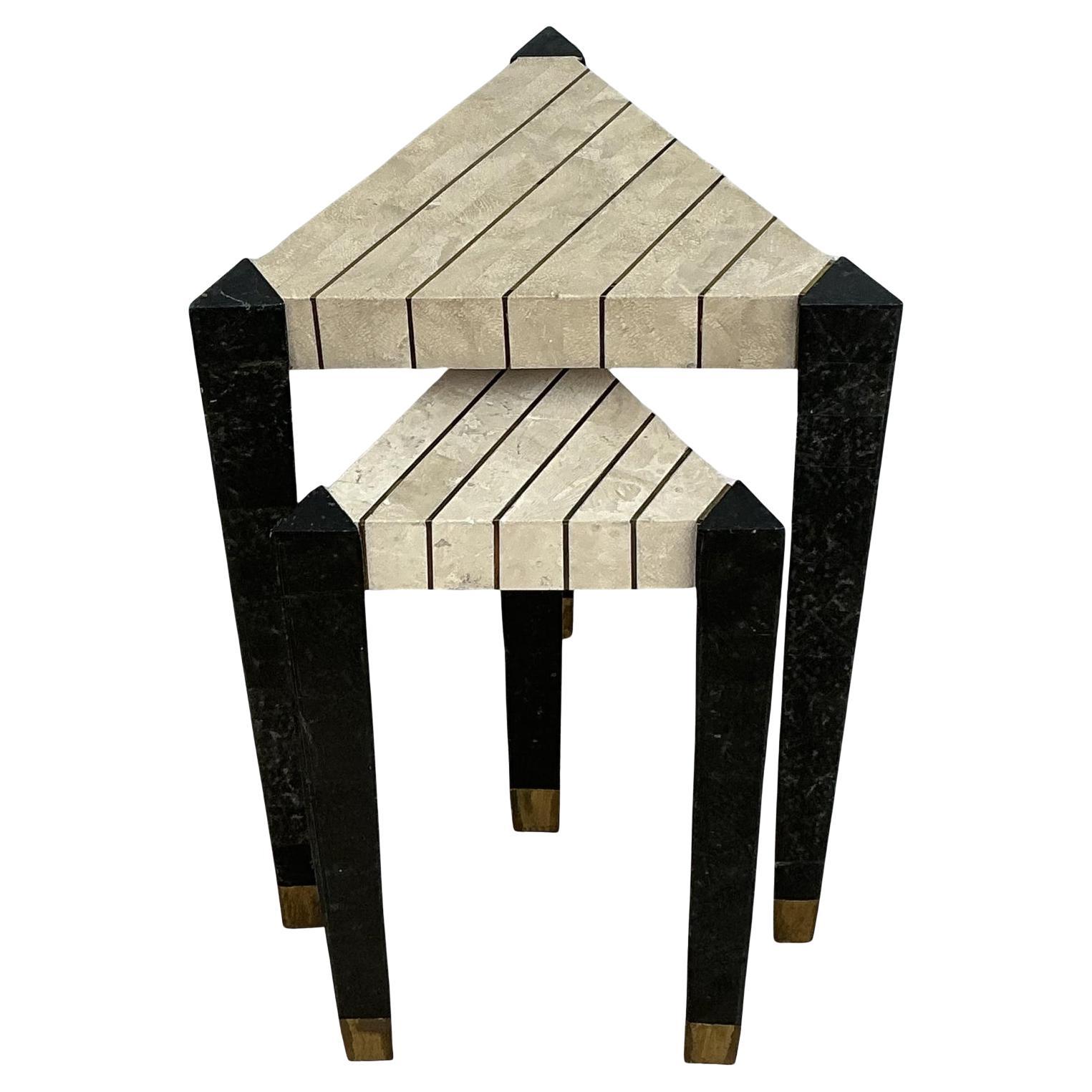 Table triangulaire empilable en pierre tessellée Vintage By - Set of 2 en vente