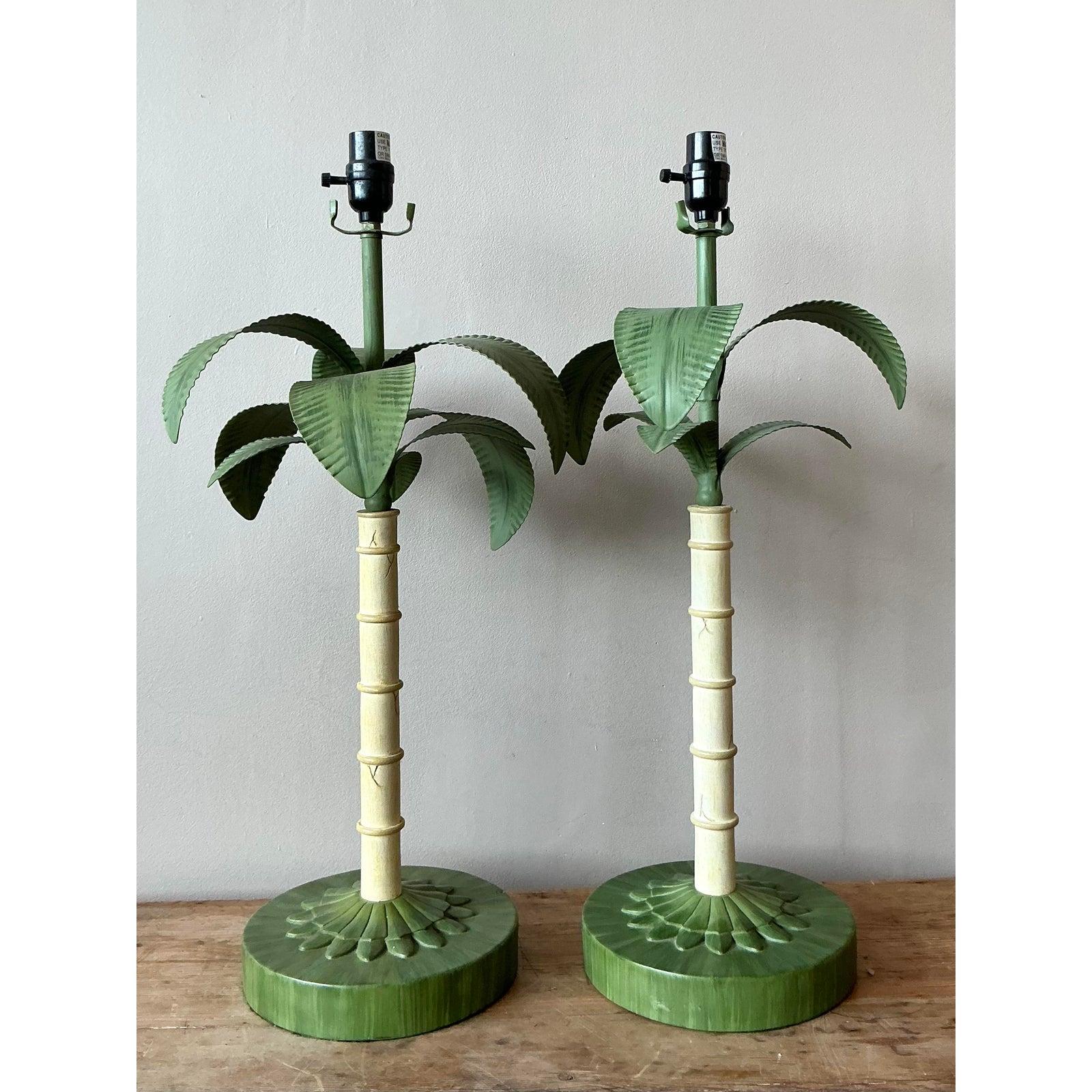 Paire de lampes Boho Tole Palm Vintage Bon état - En vente à West Palm Beach, FL
