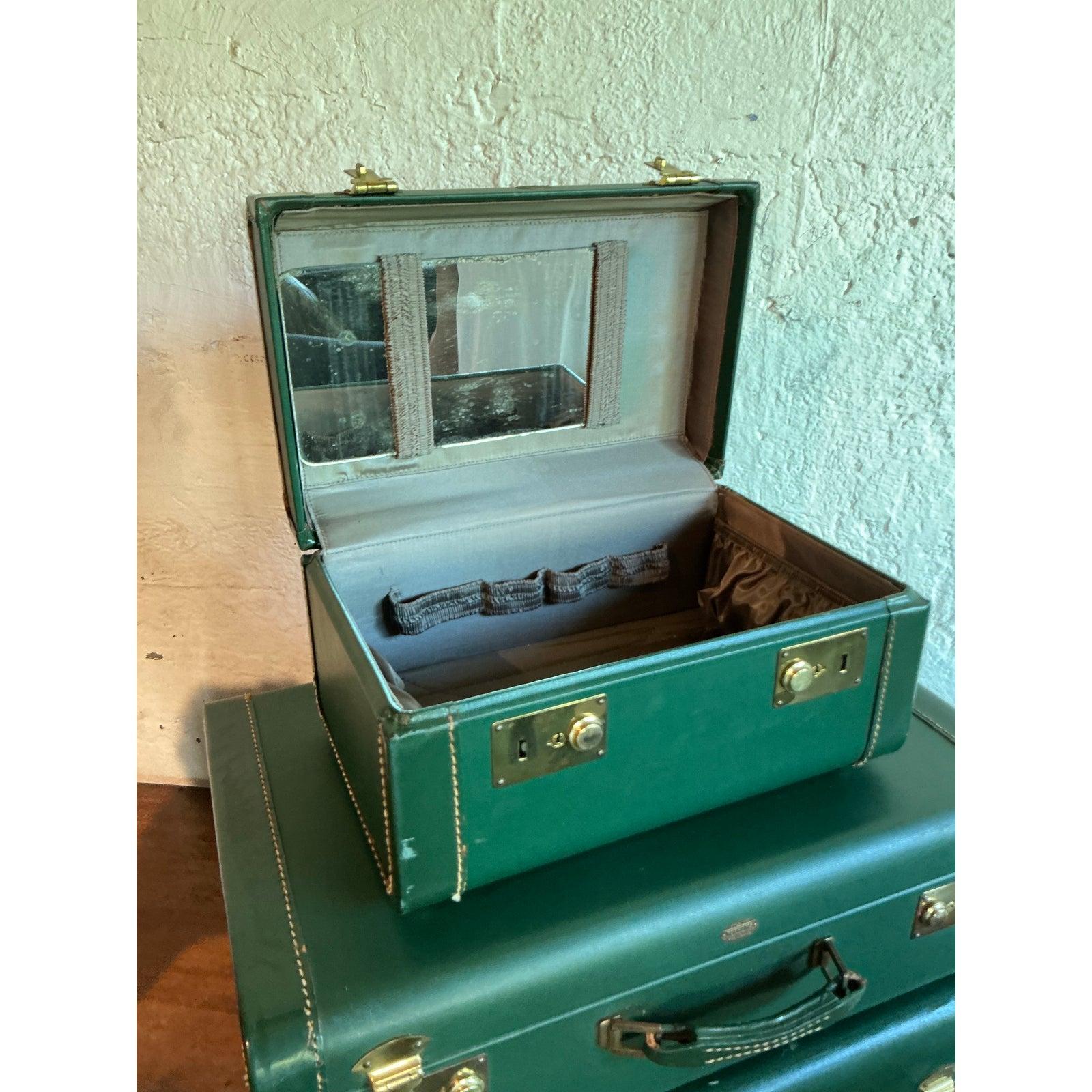 XX secolo Valigie vintage Boho Topham's Hunter Green - Set di 3 in vendita