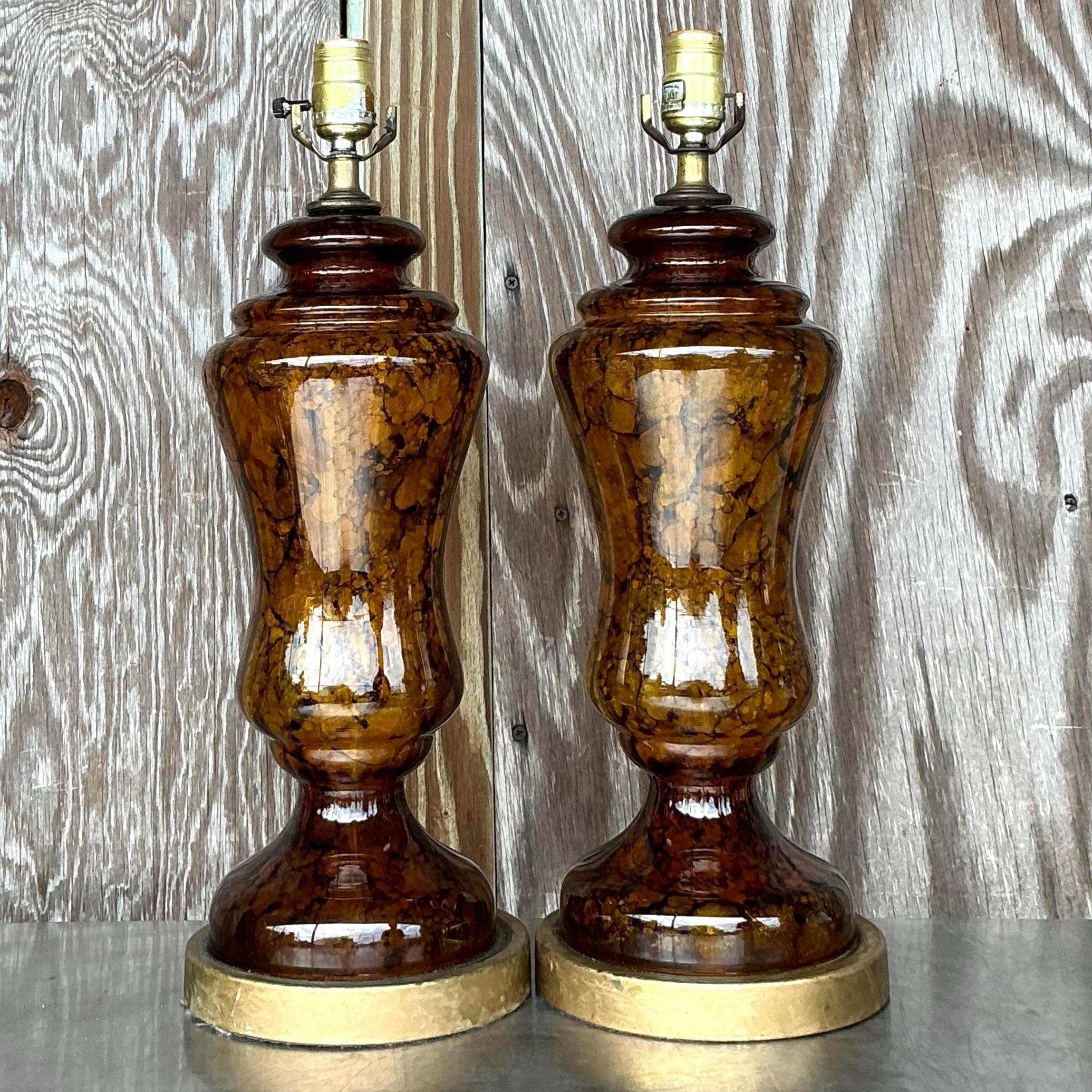 Mid-Century Modern Paire de lampes bohème vintage en verre torsadé en vente