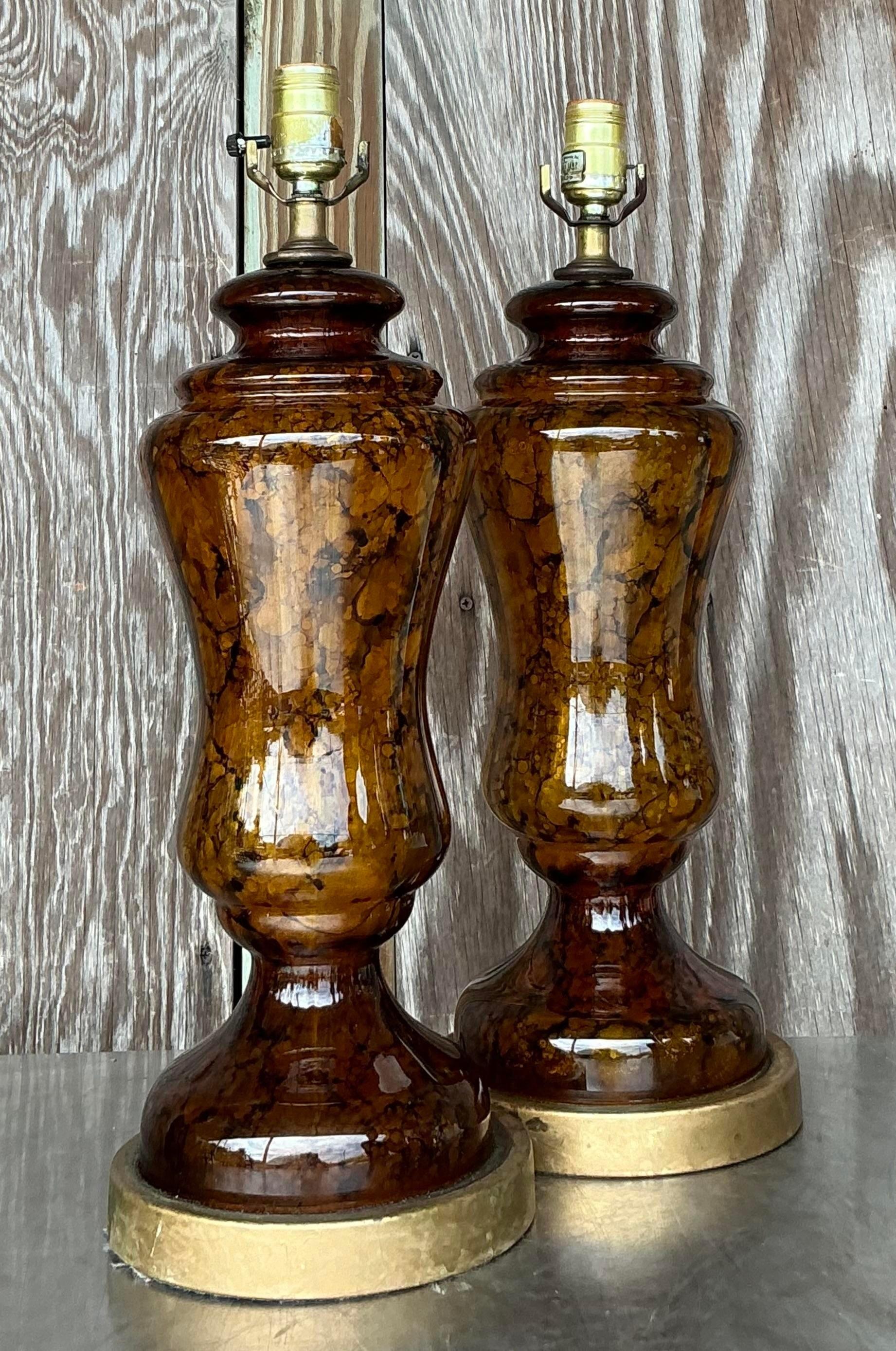 Verre Paire de lampes bohème vintage en verre torsadé en vente