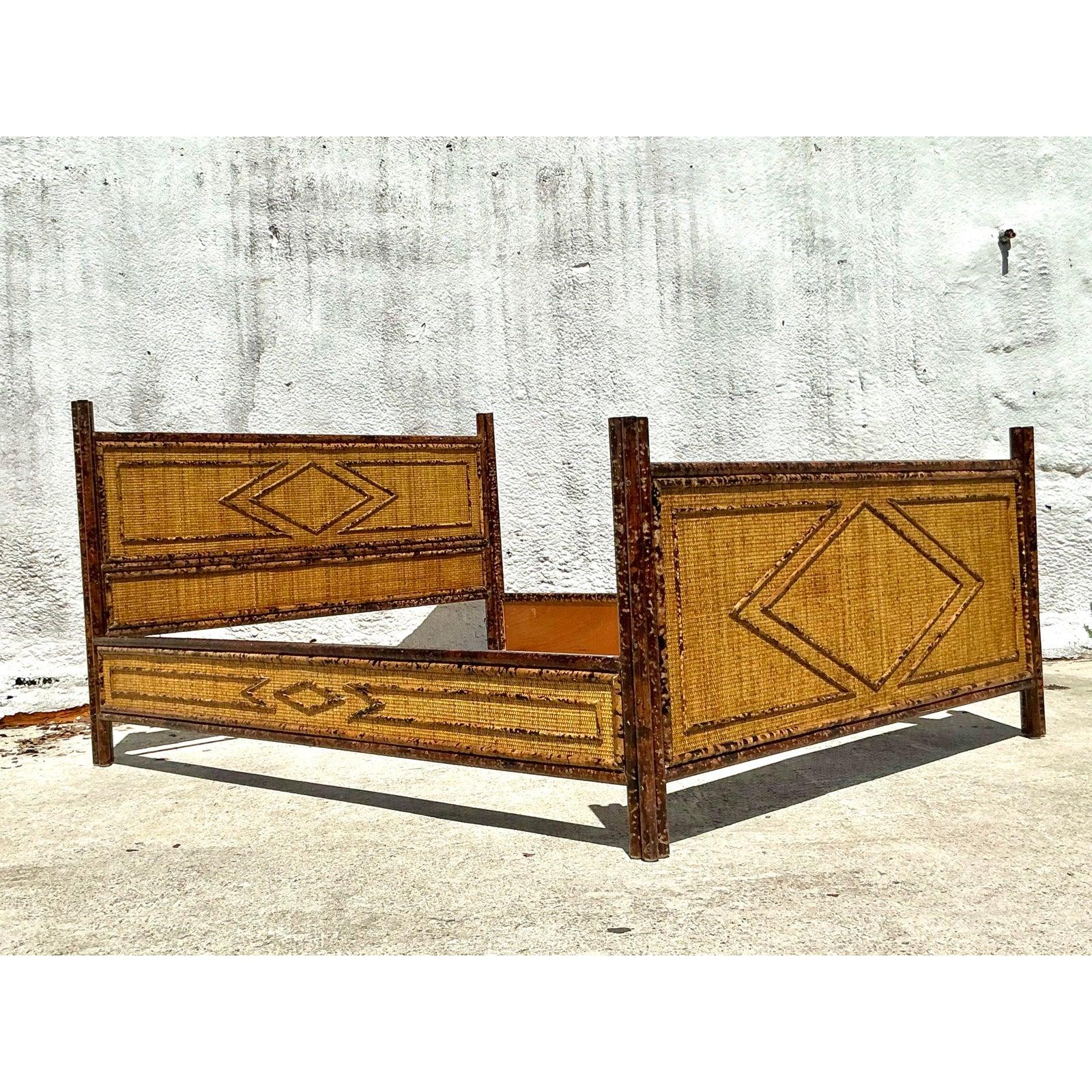 Vintage Boho Schildkröte Rattan Queen Bett im Angebot 4