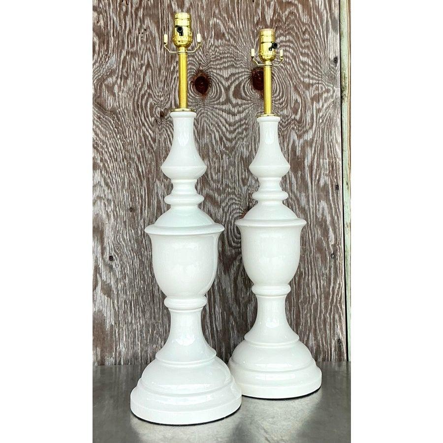 Céramique Paire de lampes vintage en céramique tournée Boho en vente
