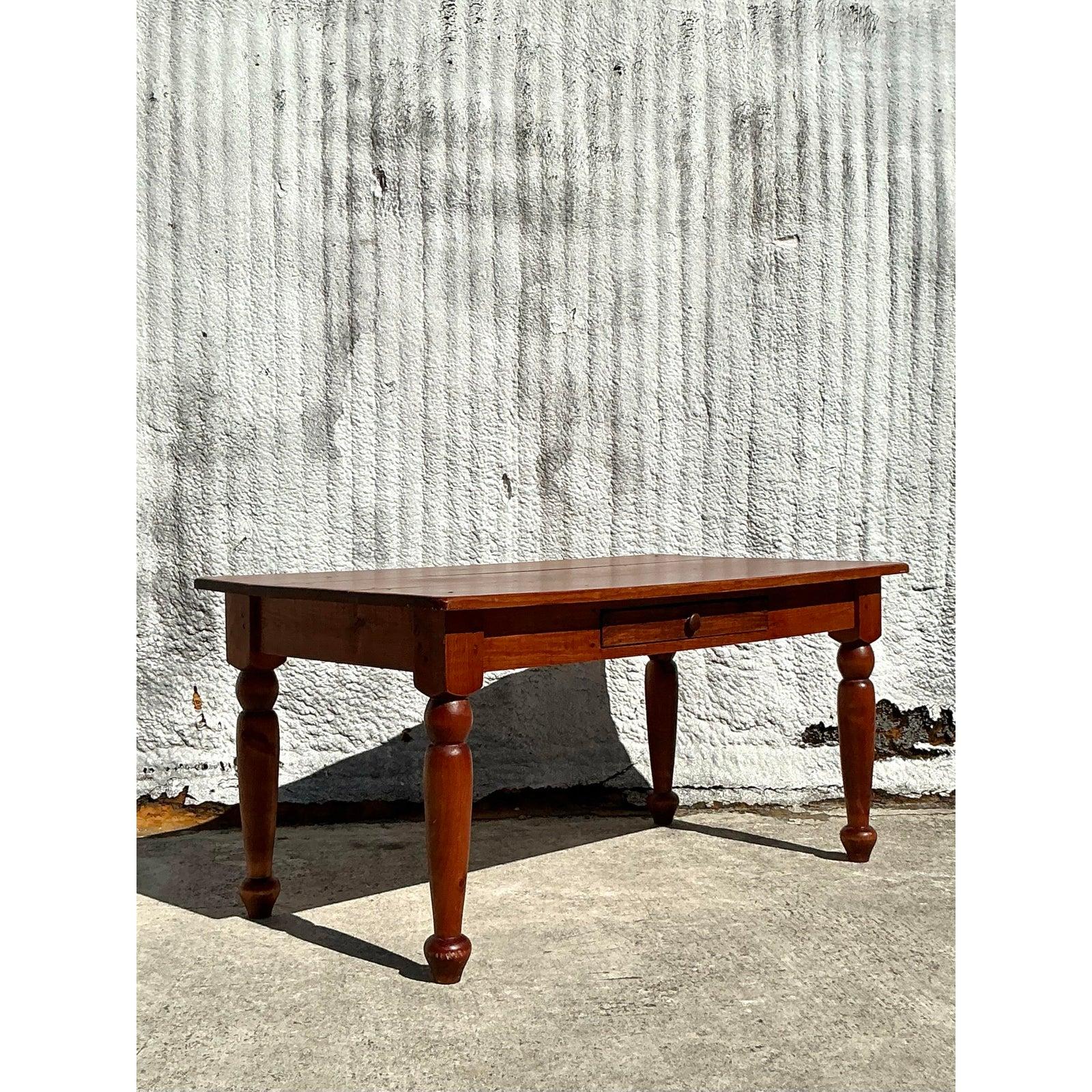 Table de ferme vintage Boho à pieds tournés Bon état - En vente à west palm beach, FL