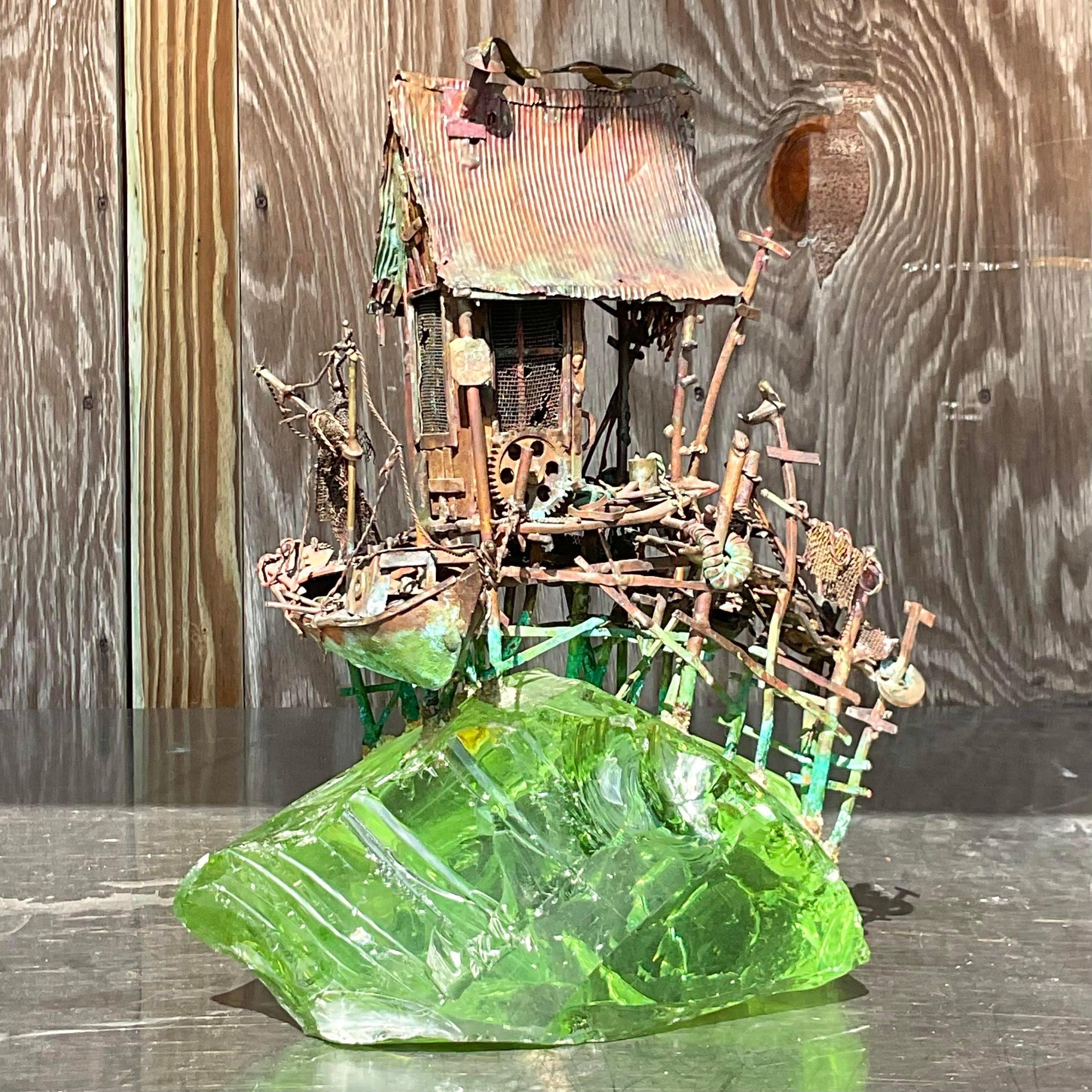 Américain Sculpture bohème vintage en métal torsadé sur bloc de verre en vente