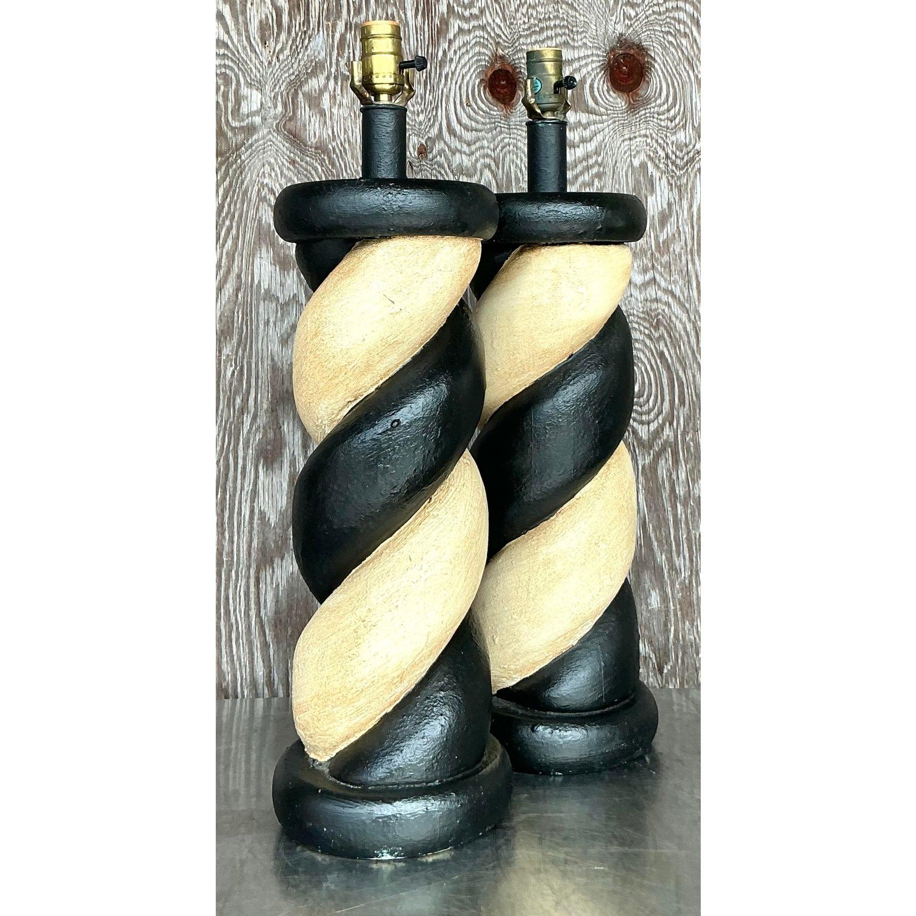 Lámparas Vintage Boho de Madera Torcida - un Par Estadounidense en venta