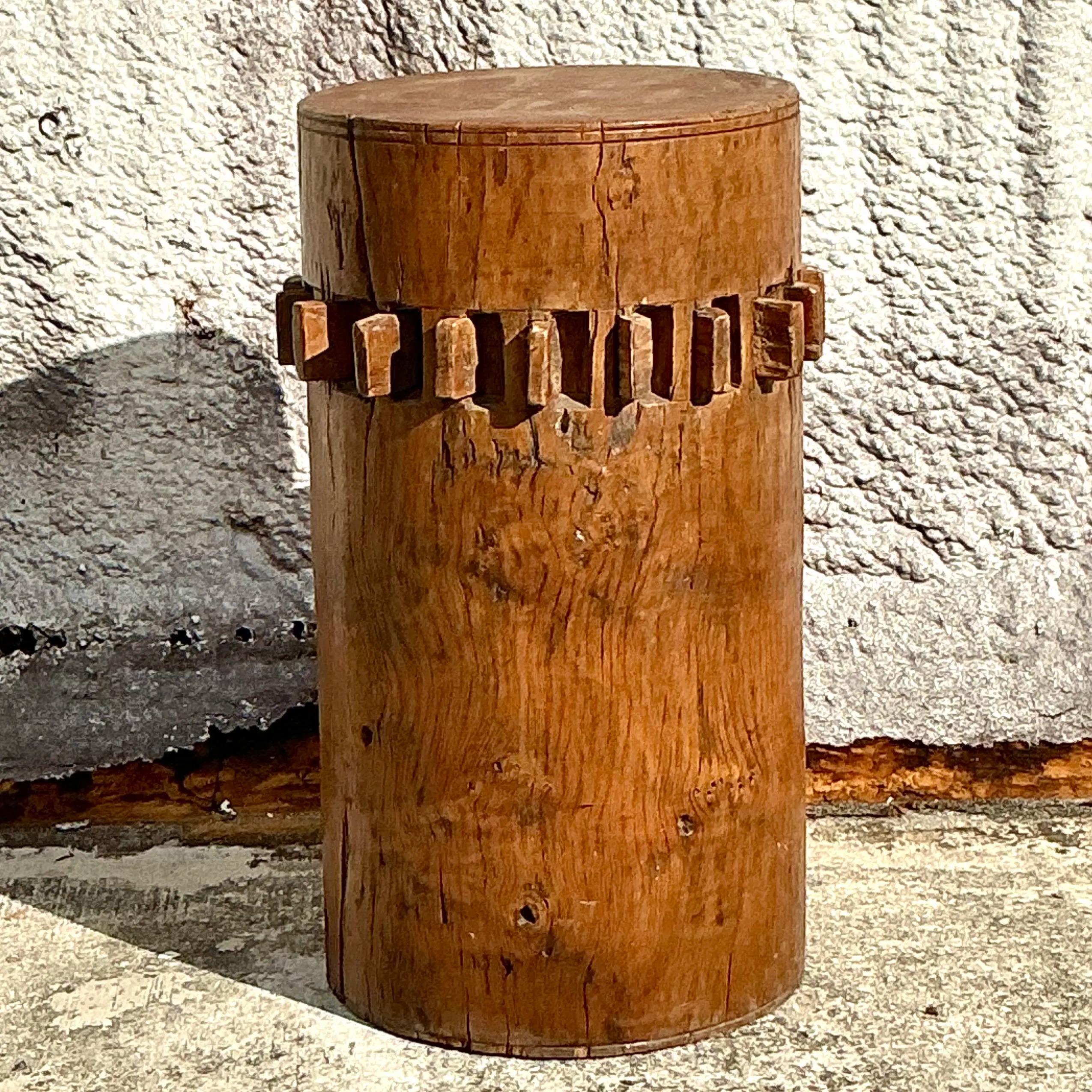 Pedestal Vintage Boho Water Mill Wood Gear en Bueno estado para la venta en west palm beach, FL