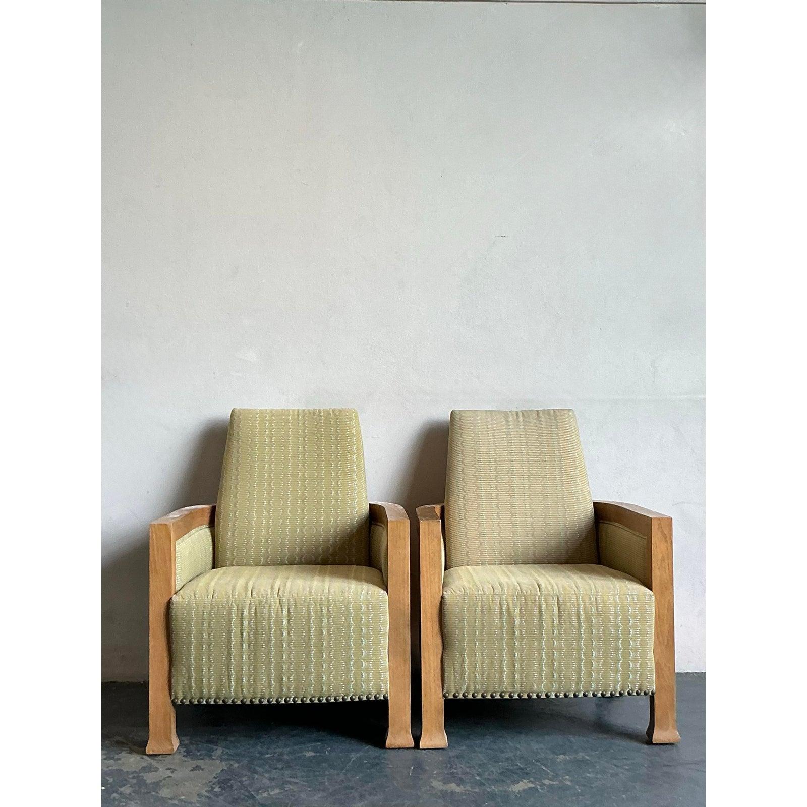 Vintage Boho Wood Frame Lounge Chairs - A Pair (Moderne der Mitte des Jahrhunderts) im Angebot