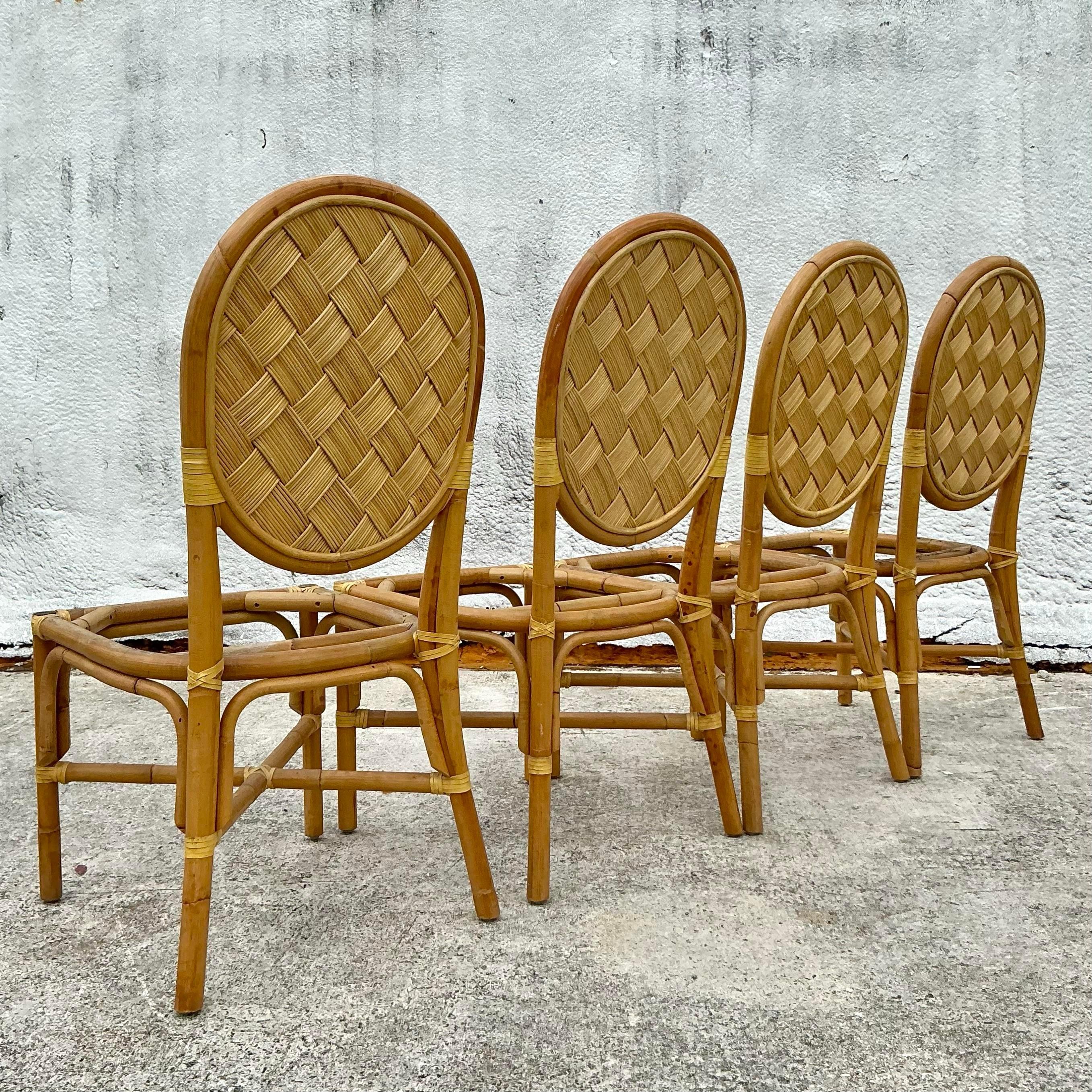 Sedie da pranzo vintage in rattan intrecciato Boho - Set di 4 in vendita 1