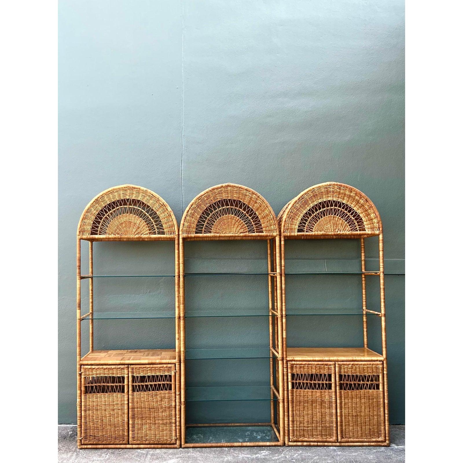 Estantería Vintage Boho de Ratán Tejido - Set de 3 en venta 4