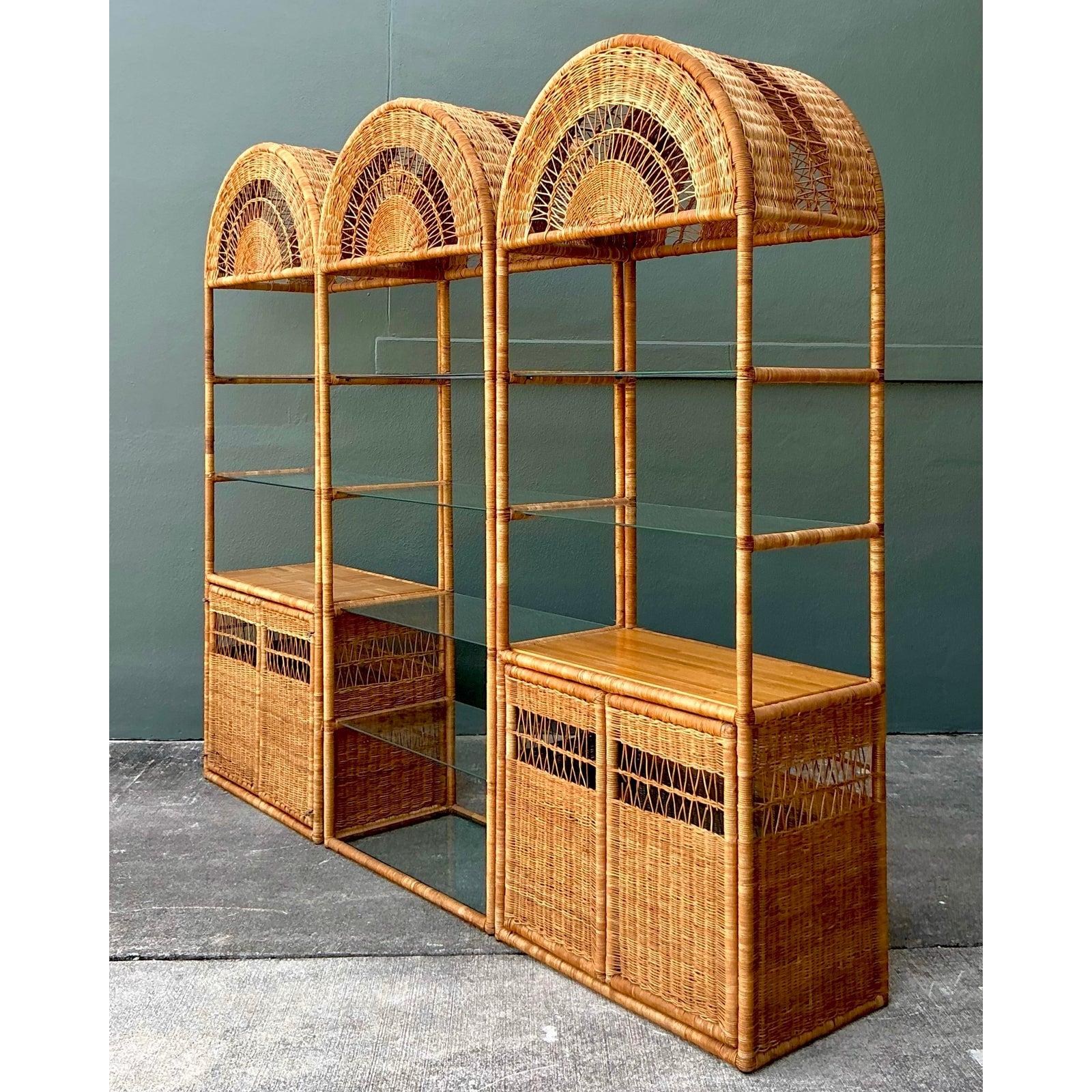 Estantería Vintage Boho de Ratán Tejido - Set de 3 en venta 6