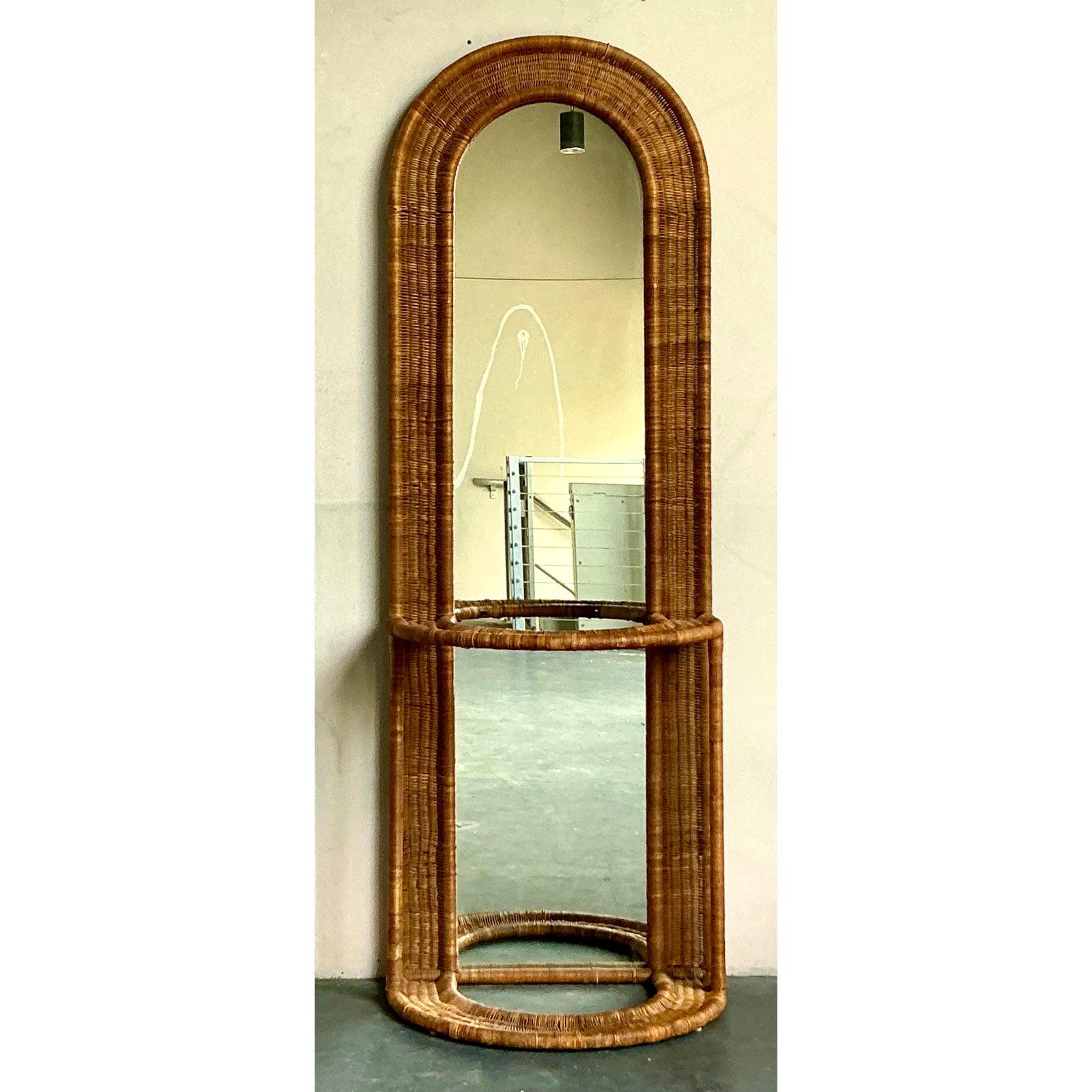 Vintage Boho gewebt Rattan Halle Spiegel (Organische Moderne) im Angebot