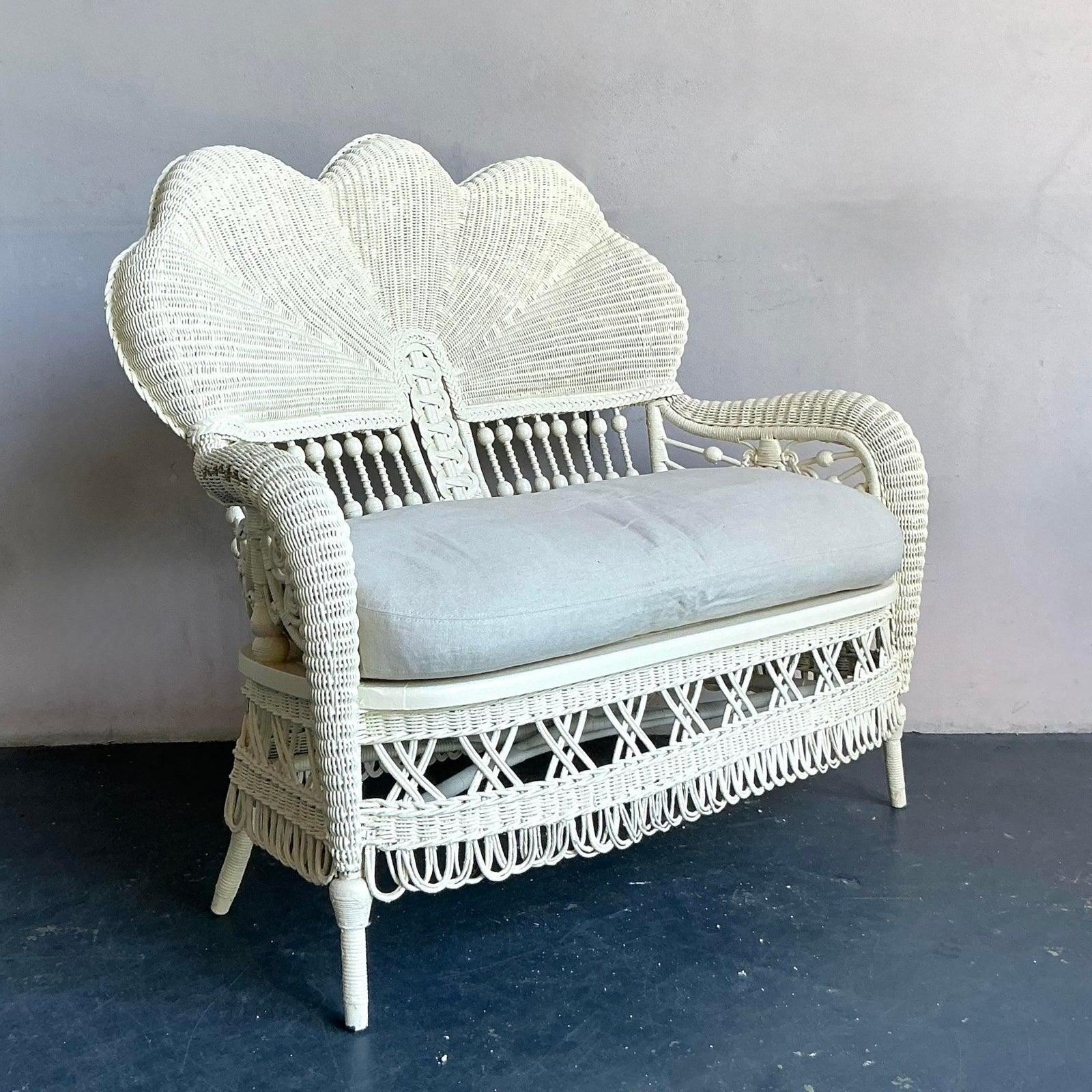 Hollywood Regency Lovanie in rattan intrecciato Vintage By in vendita