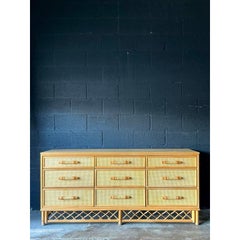 Cómoda Vintage Boho Tejida de Ratán enrejado