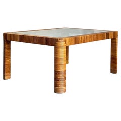 Tavolino da caffè in rattan avvolto in stile boho dopo Bielecky Brothers