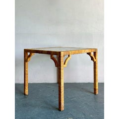 Mesa de juego de ratán vintage boho envuelta