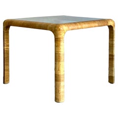 Mesa de juego de ratán vintage boho envuelta