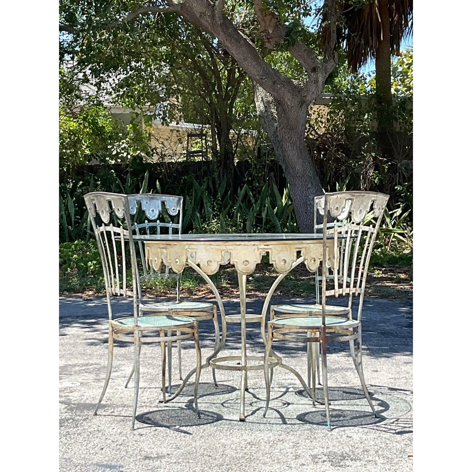 Table de salle à manger Carousel en fer forgé Boho Vintage Bon état - En vente à west palm beach, FL